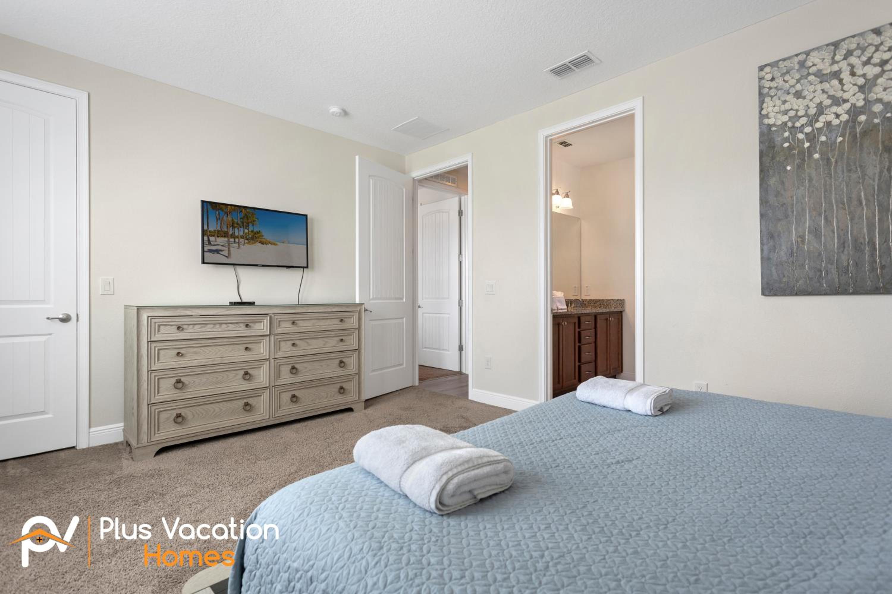 Huge 8BD Home - POOLSpa - GameMovie room