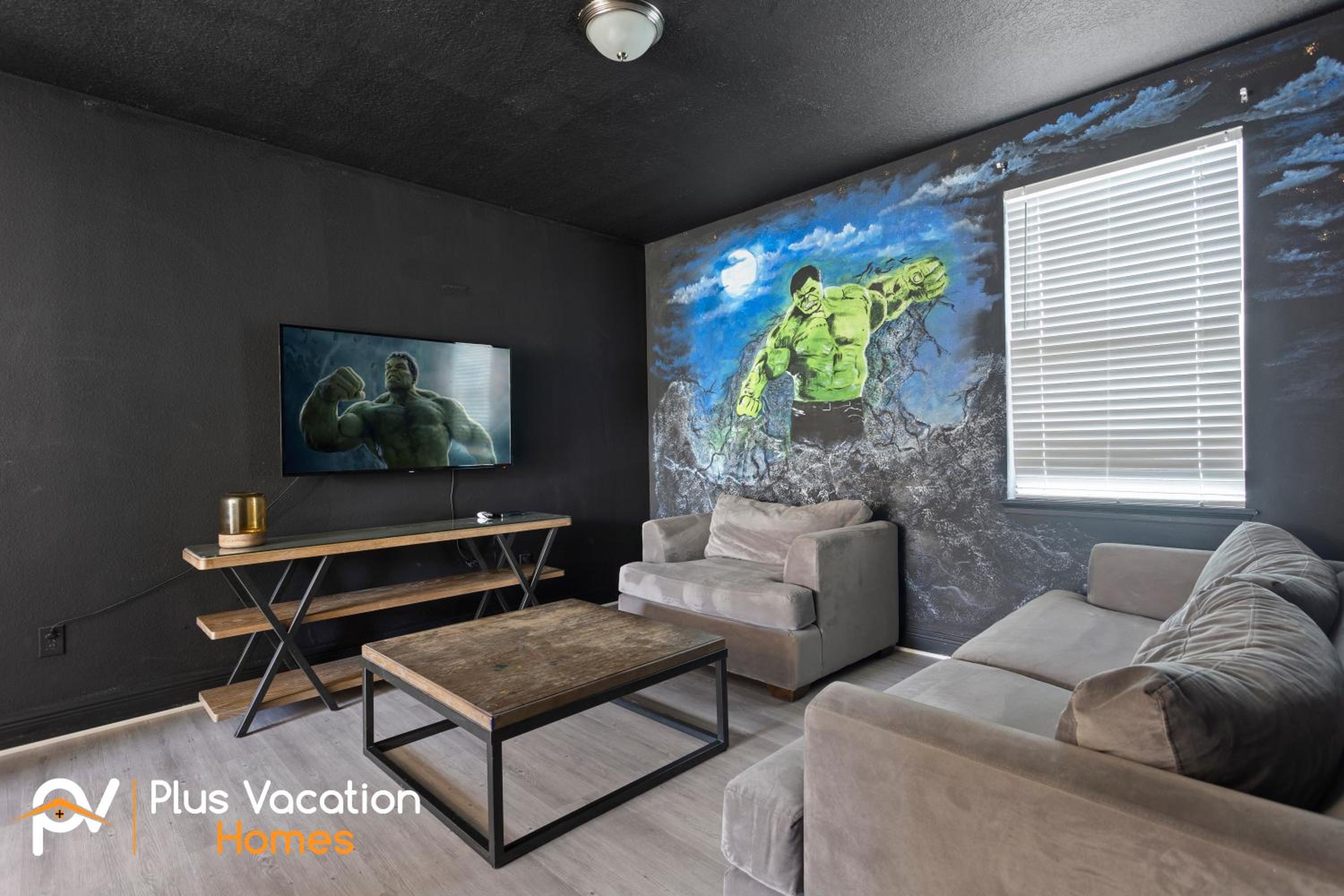 Huge 8BD Home - POOLSpa - GameMovie room