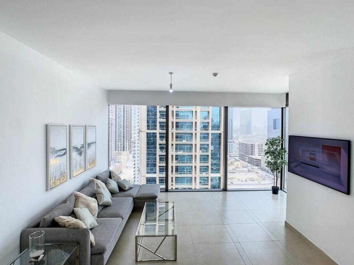 Key View - Marina Gate 1