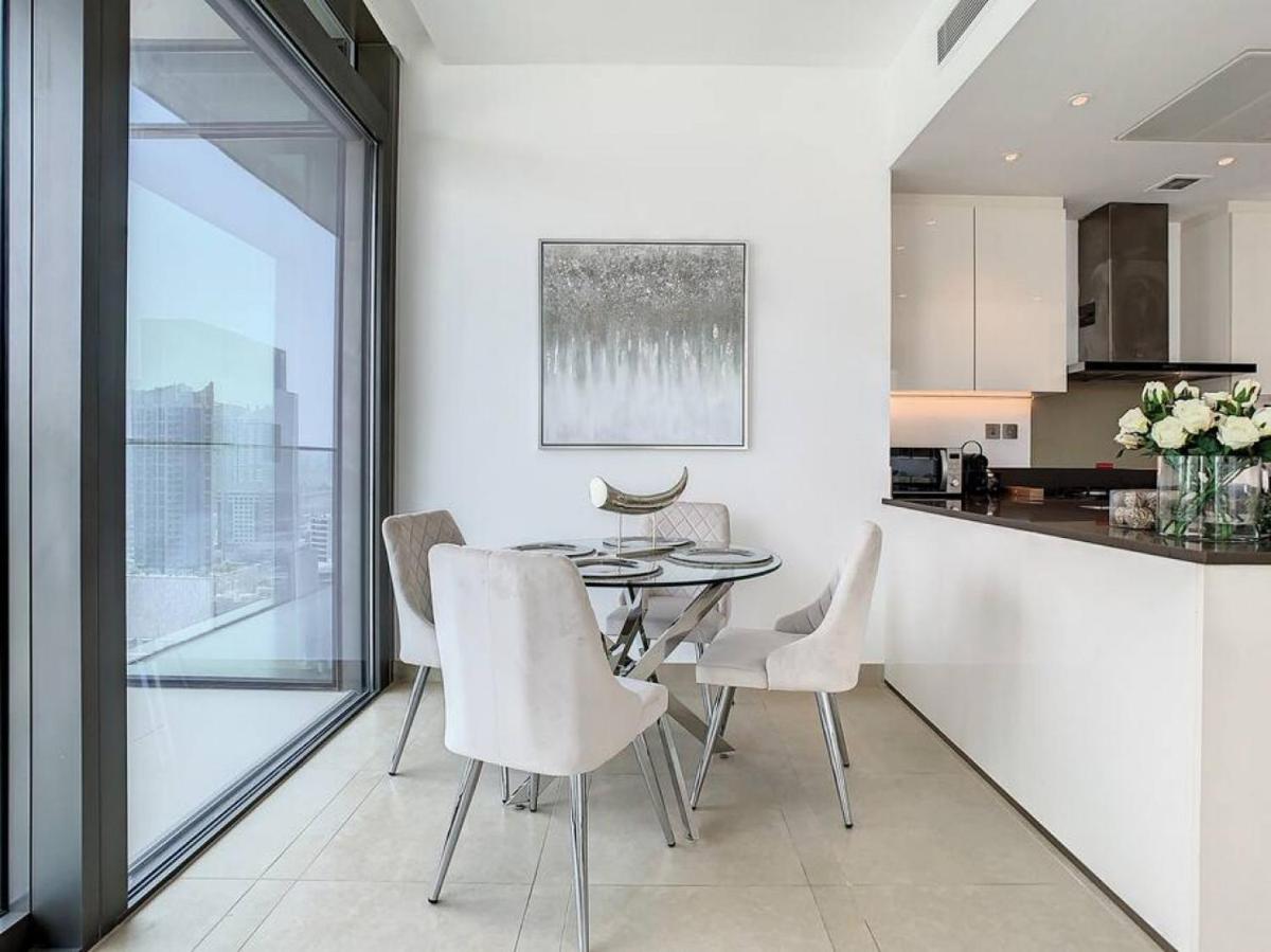 Key View - Marina Gate 1