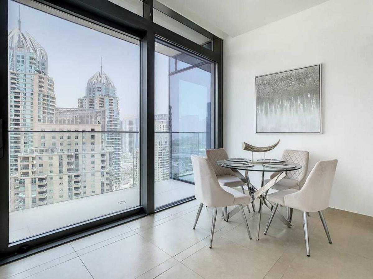 Key View - Marina Gate 1