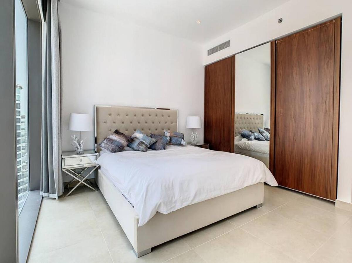 Key View - Marina Gate 1