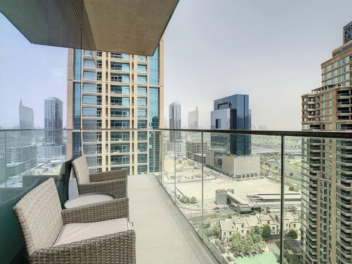 Key View - Marina Gate 1