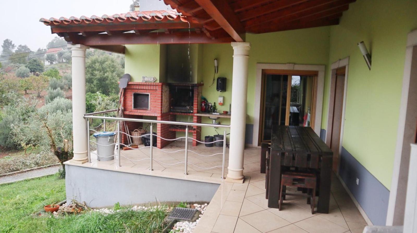 Villa do Alqueidão view 3