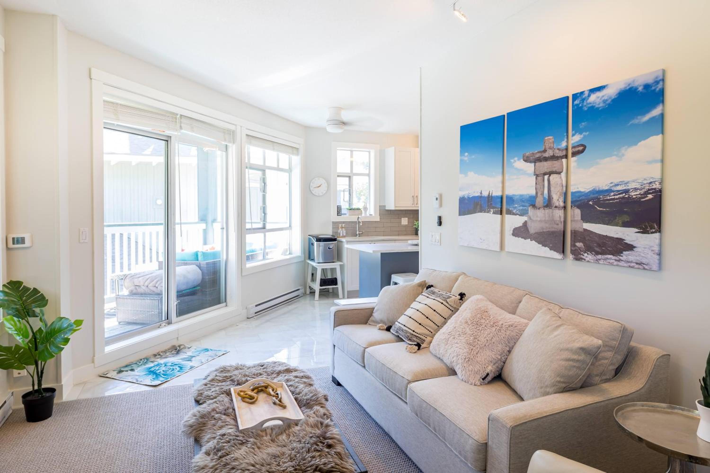 Panoramic Views from this gorgeous 2 Bed Property - Village Location view 3