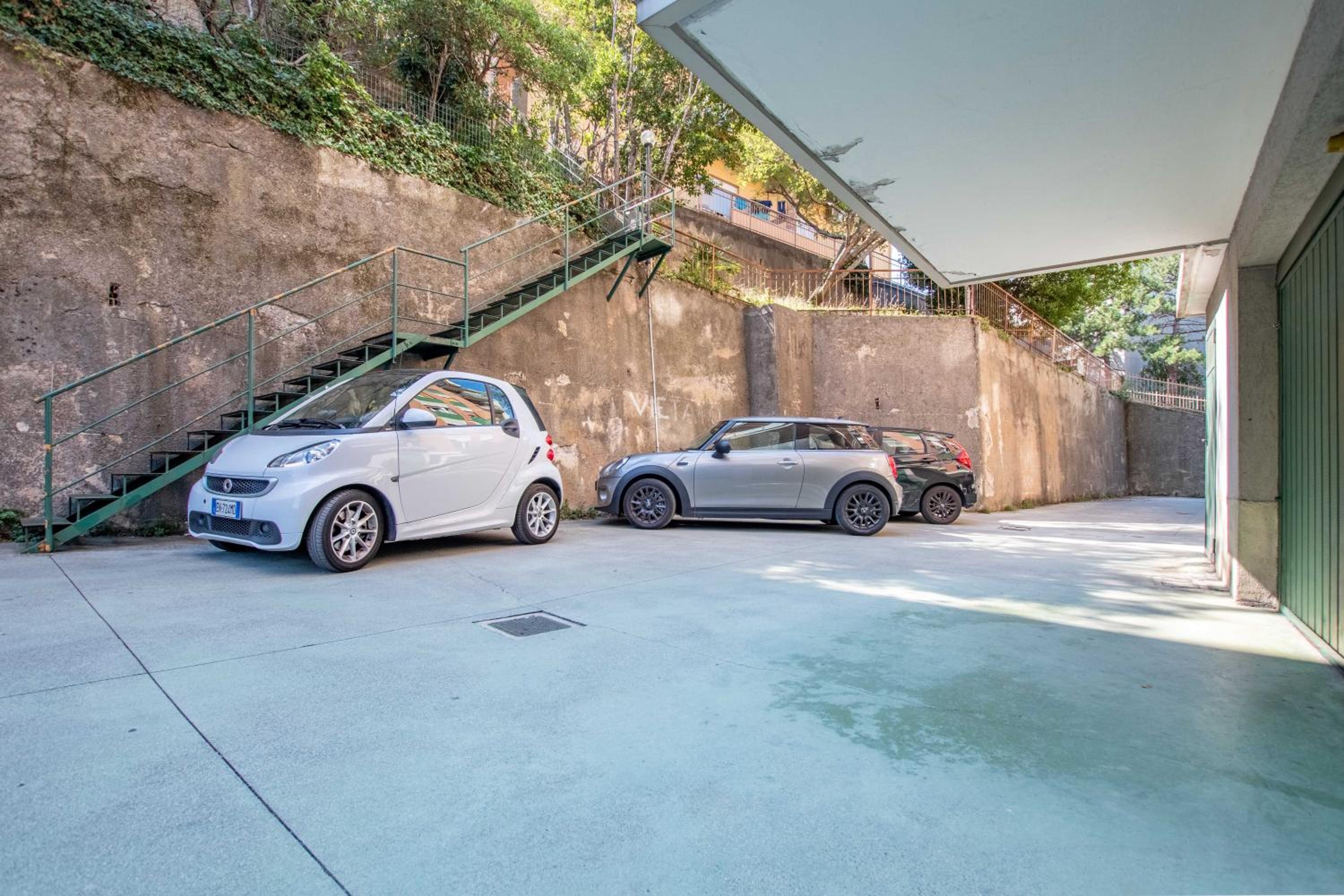 FREE PARKING - 8 posti letto e Terrazzo vista mare view 4