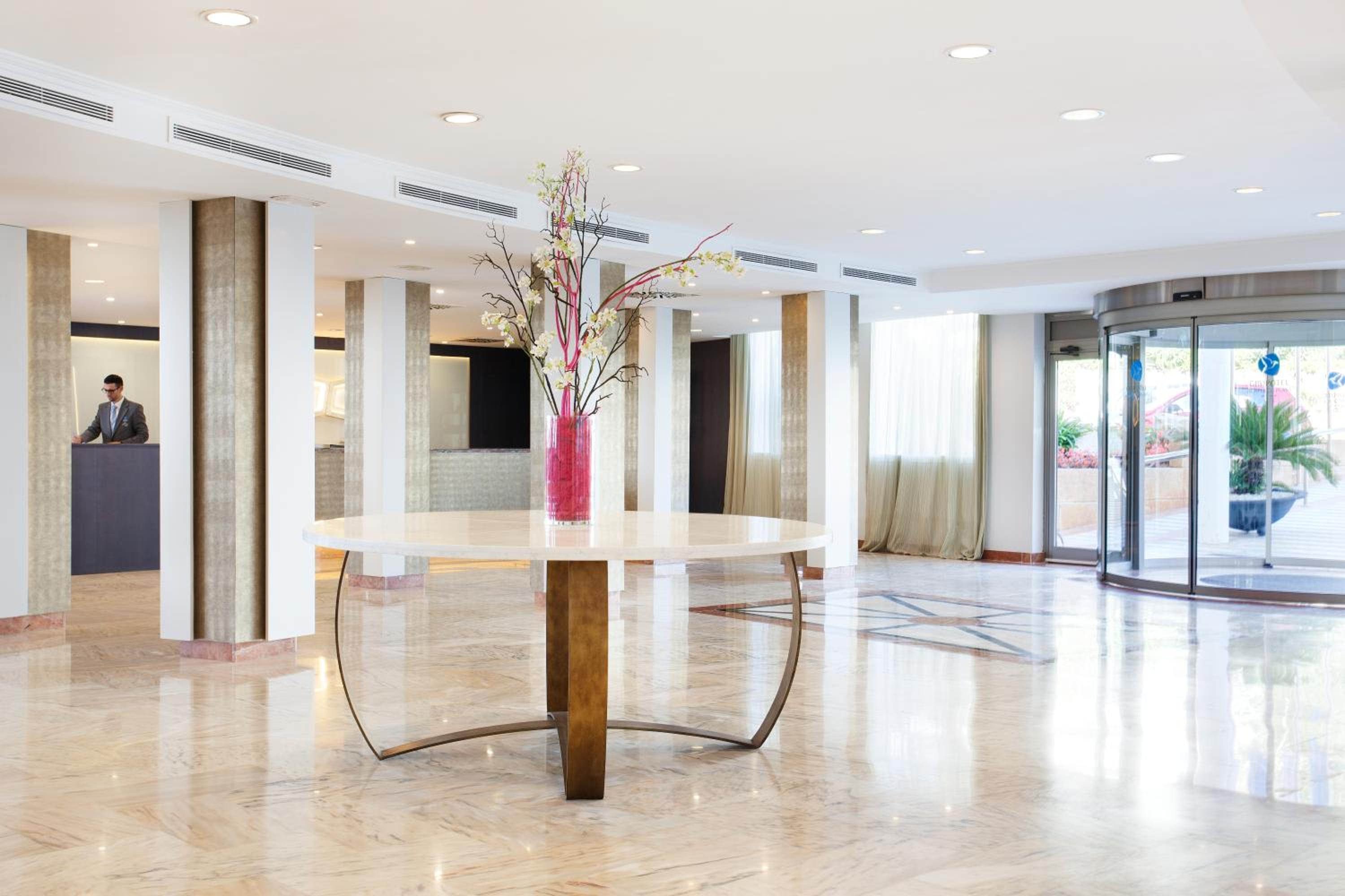 Playa de Palma Vacations - Grupotel Acapulco Playa - Adults Only - Property Image 2