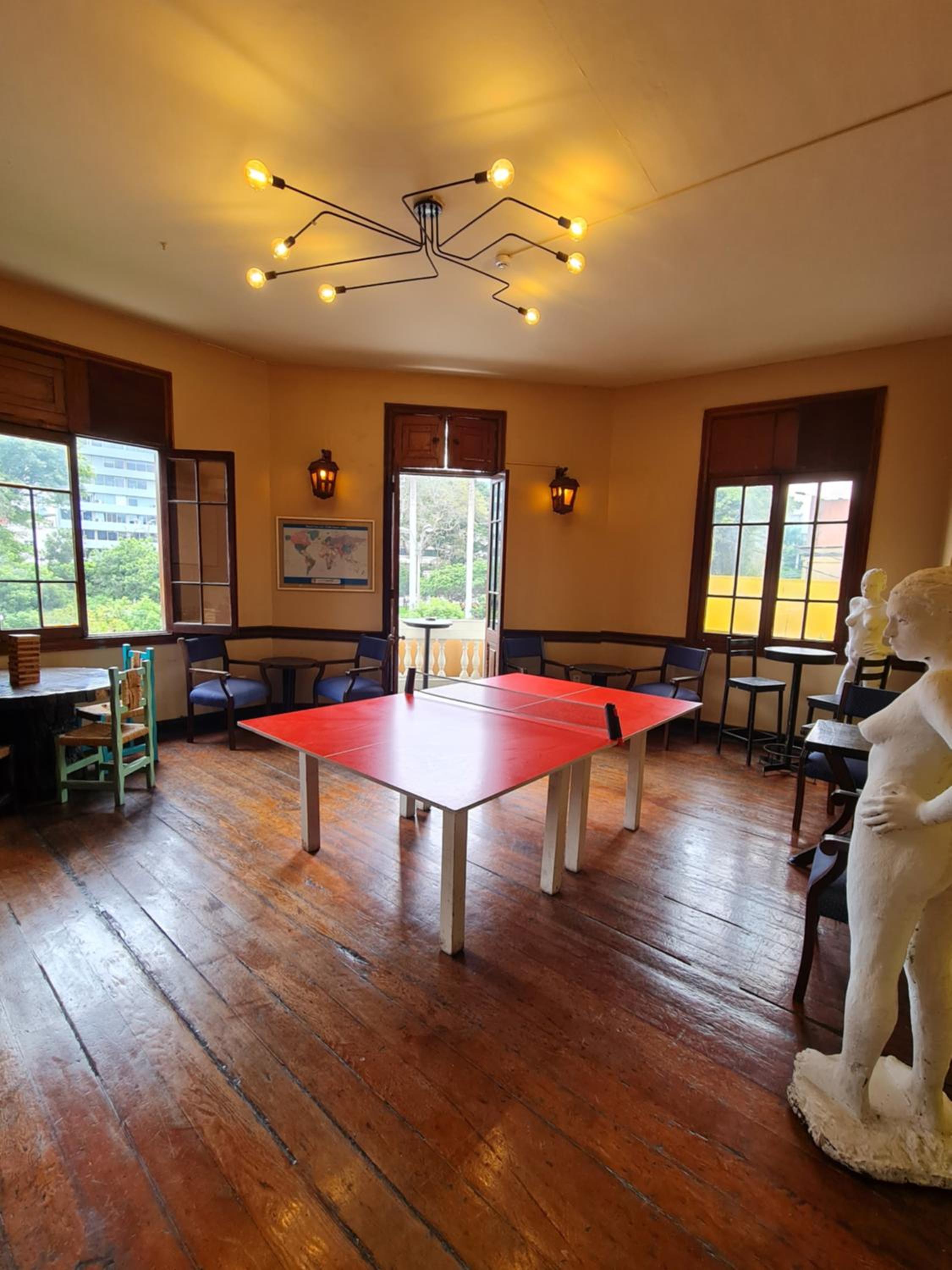 Flying Dog Lima B&B