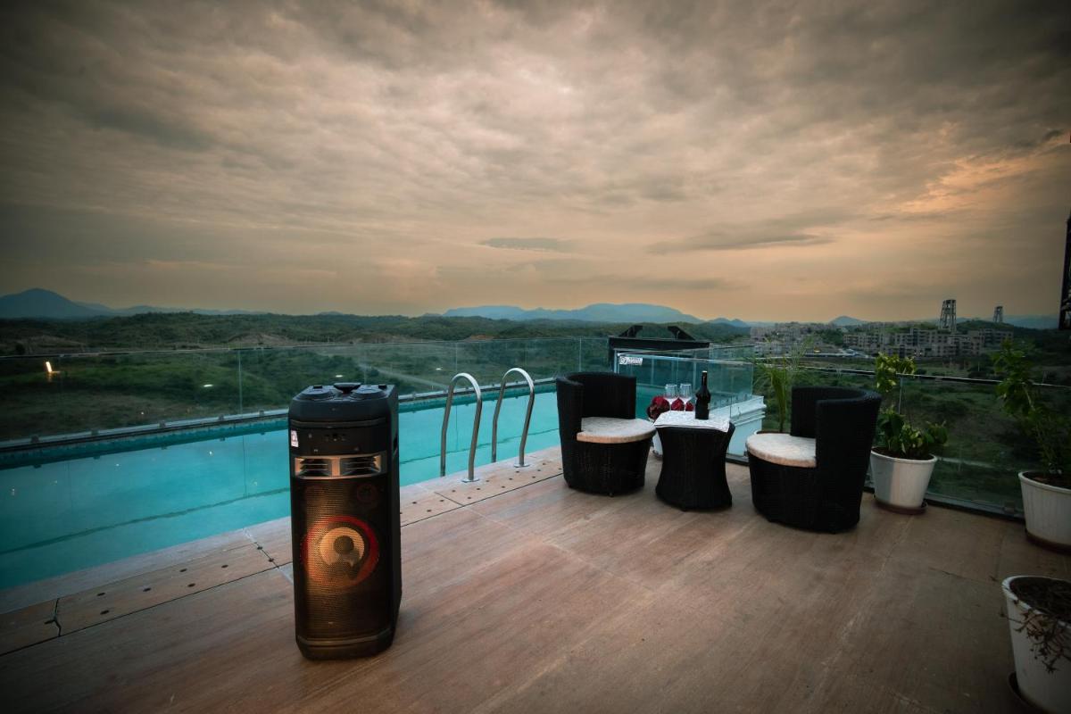 outdoor BBQ area