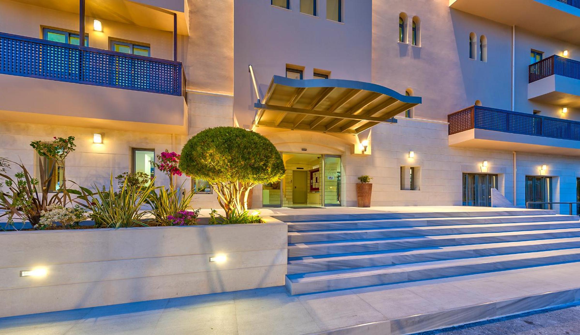 Giannoulis - Hotel Santa Marina Beach — photo 3
