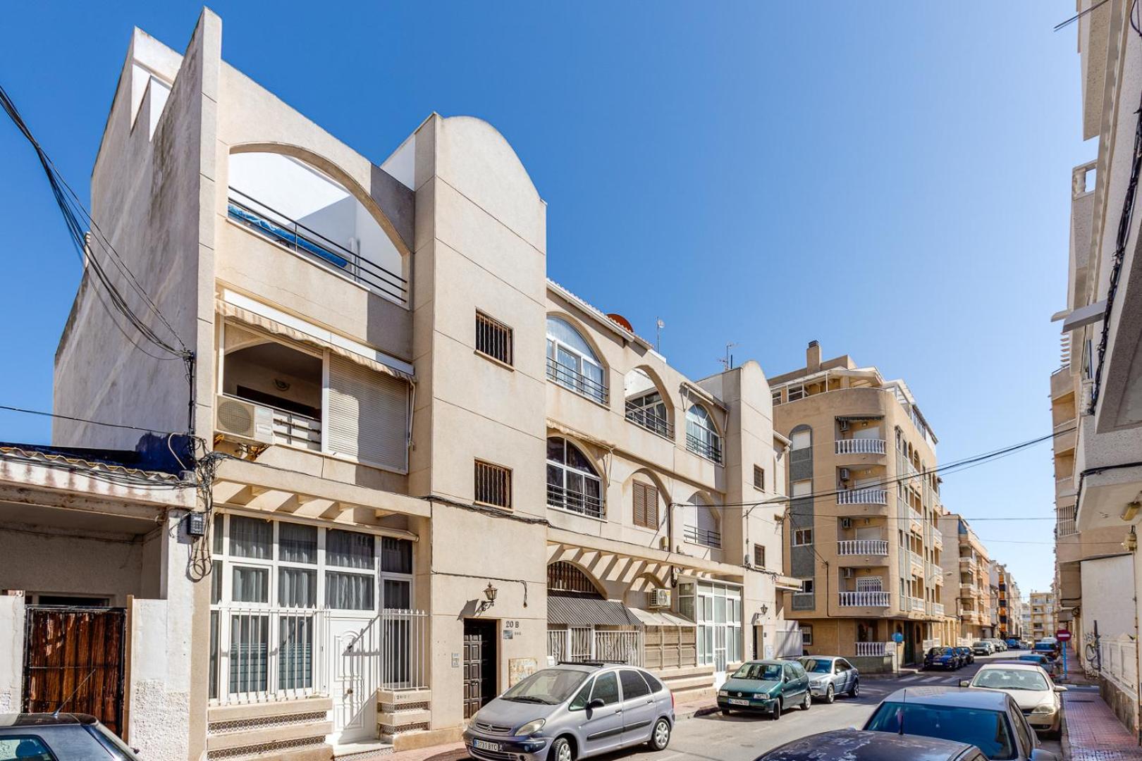 Cozy Apartment near the sea