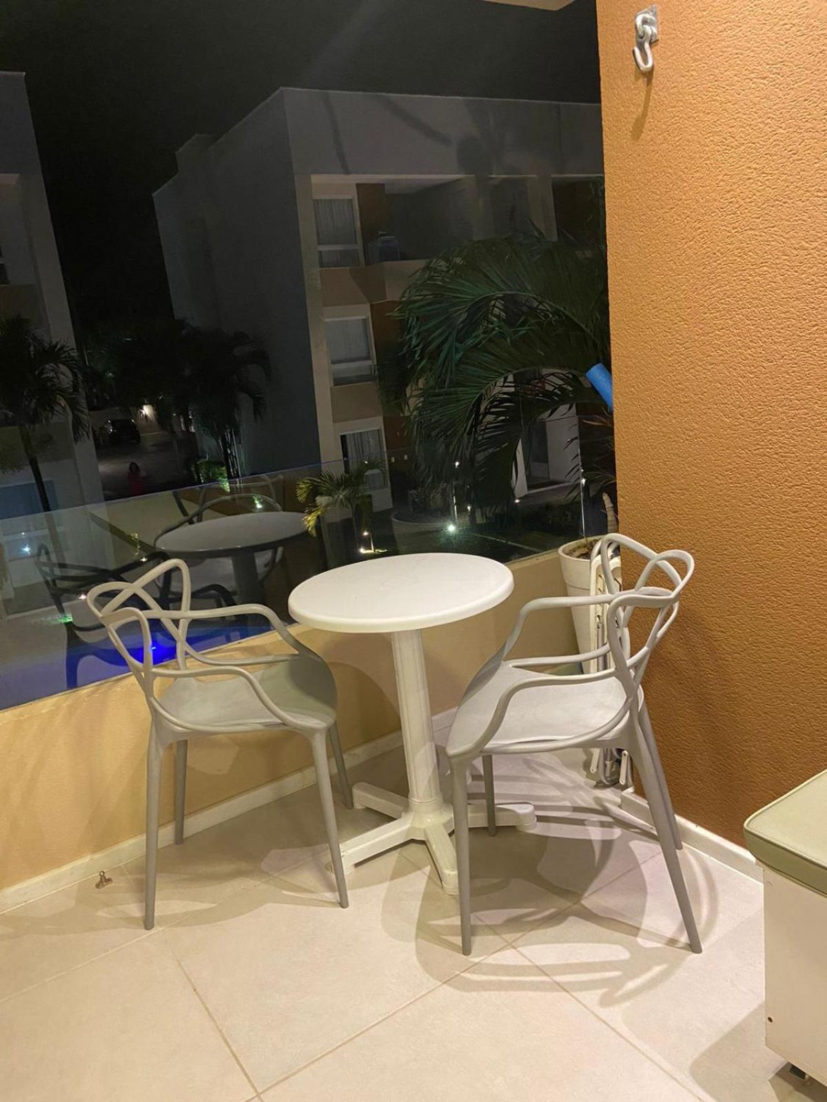 Flat Guarajuba, Charmoso Porto Smeralda
