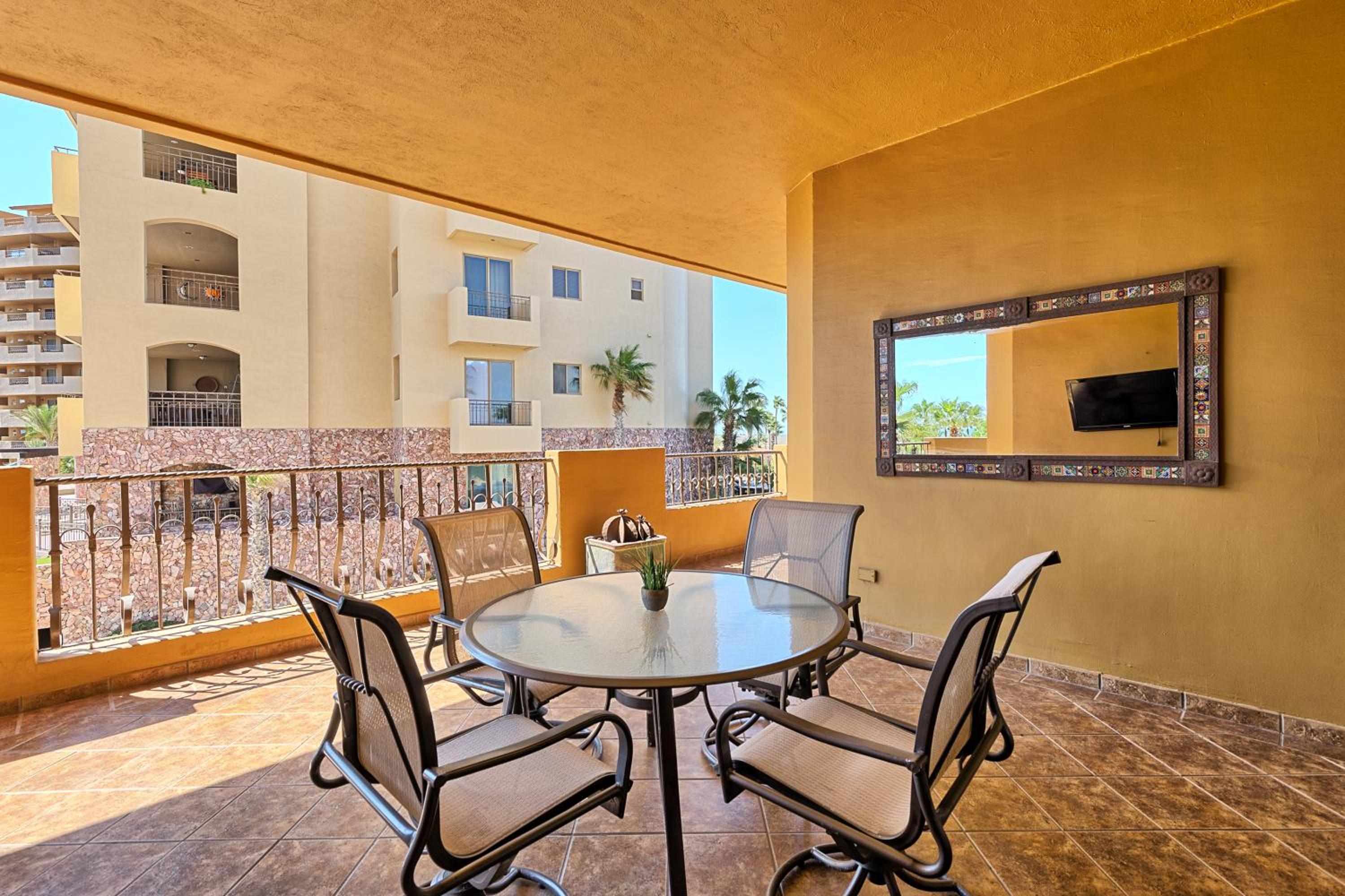 Hotel Bella Sirena Luxury Condo 205-B - Image 1