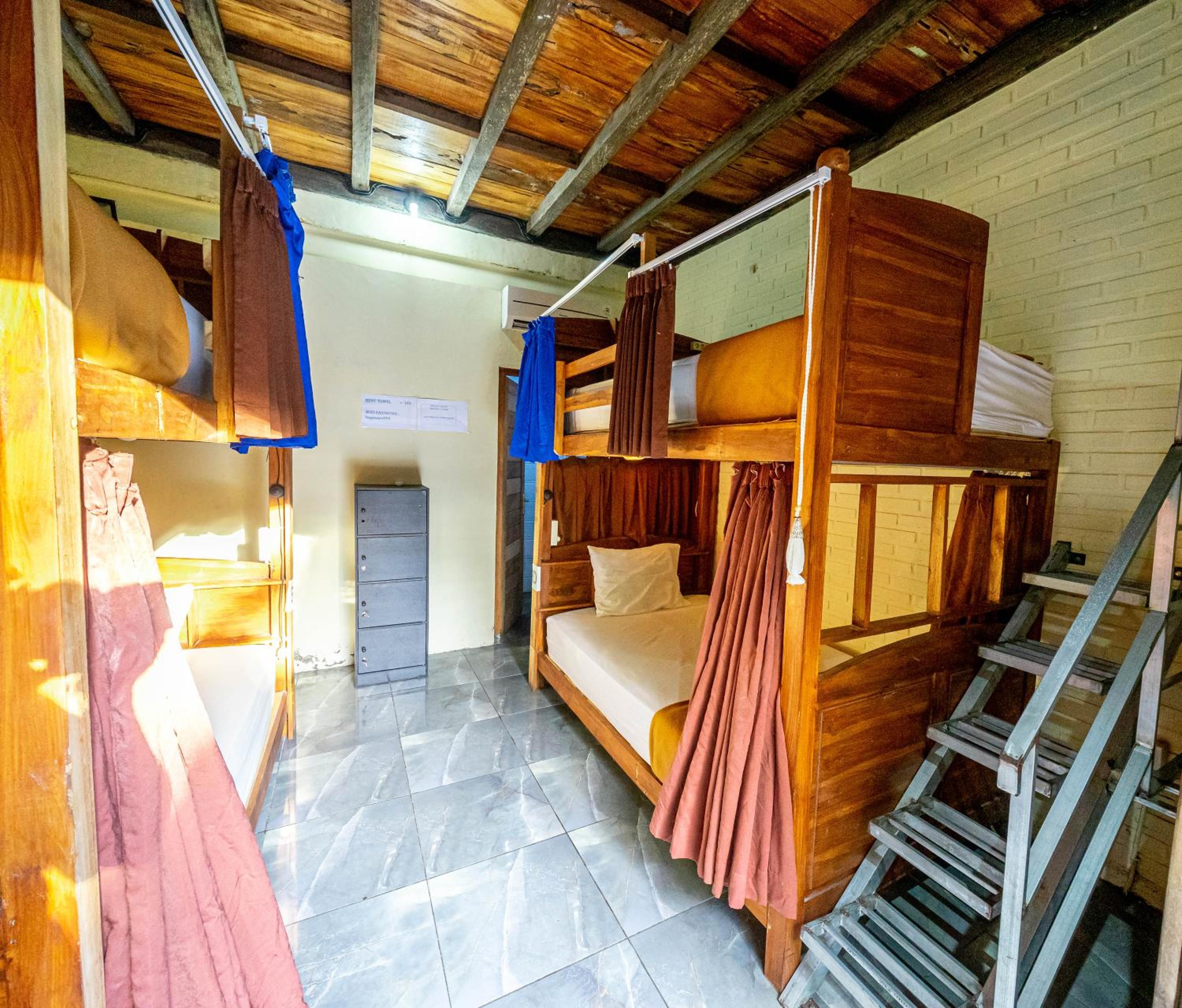 Photo 42