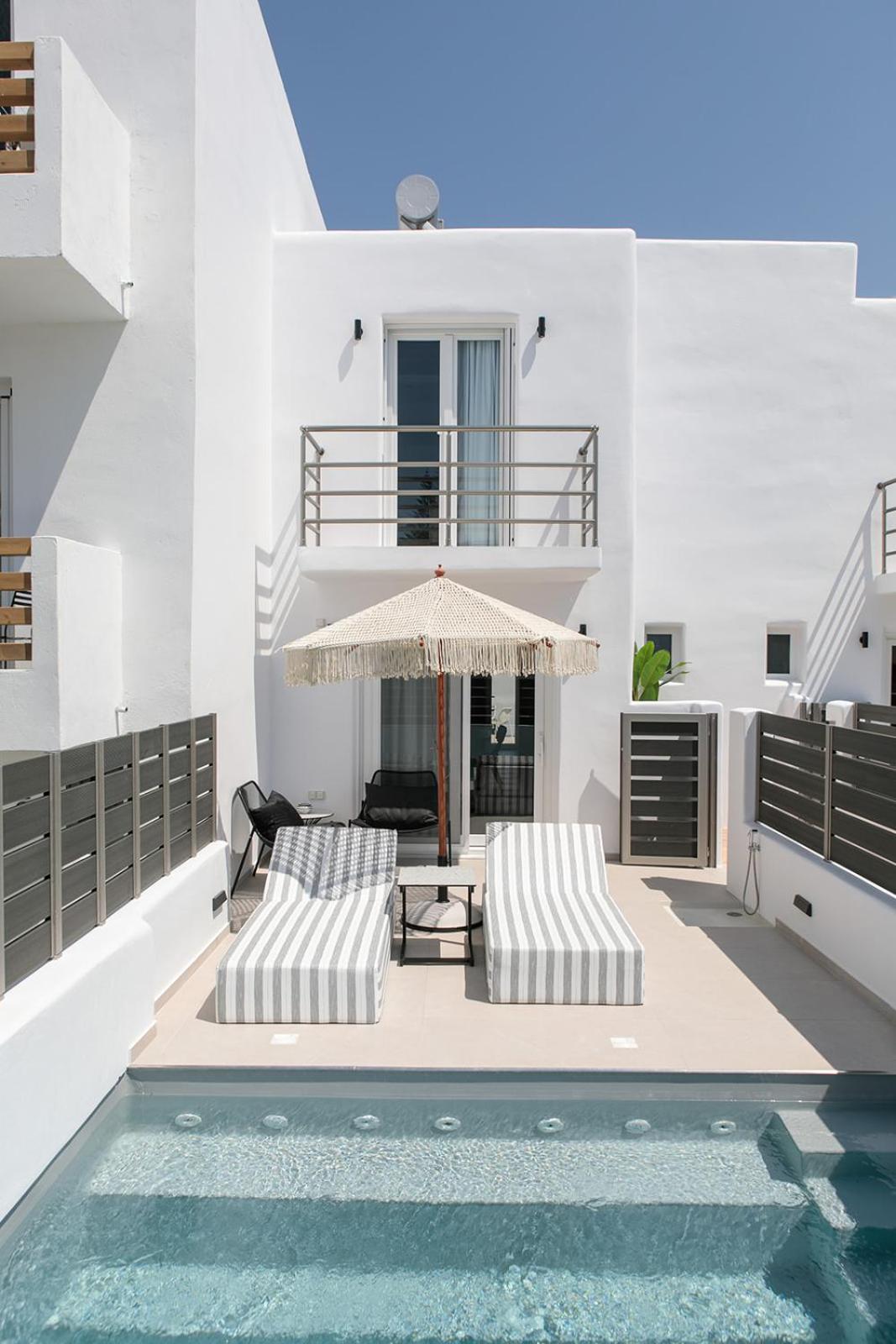Amelia villas Naxos view 4