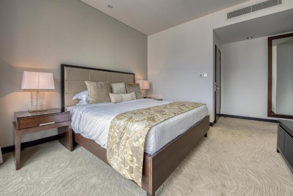 Graceful 1BR at The Address Residences Dubai Marina by Deluxe Holiday Homes
