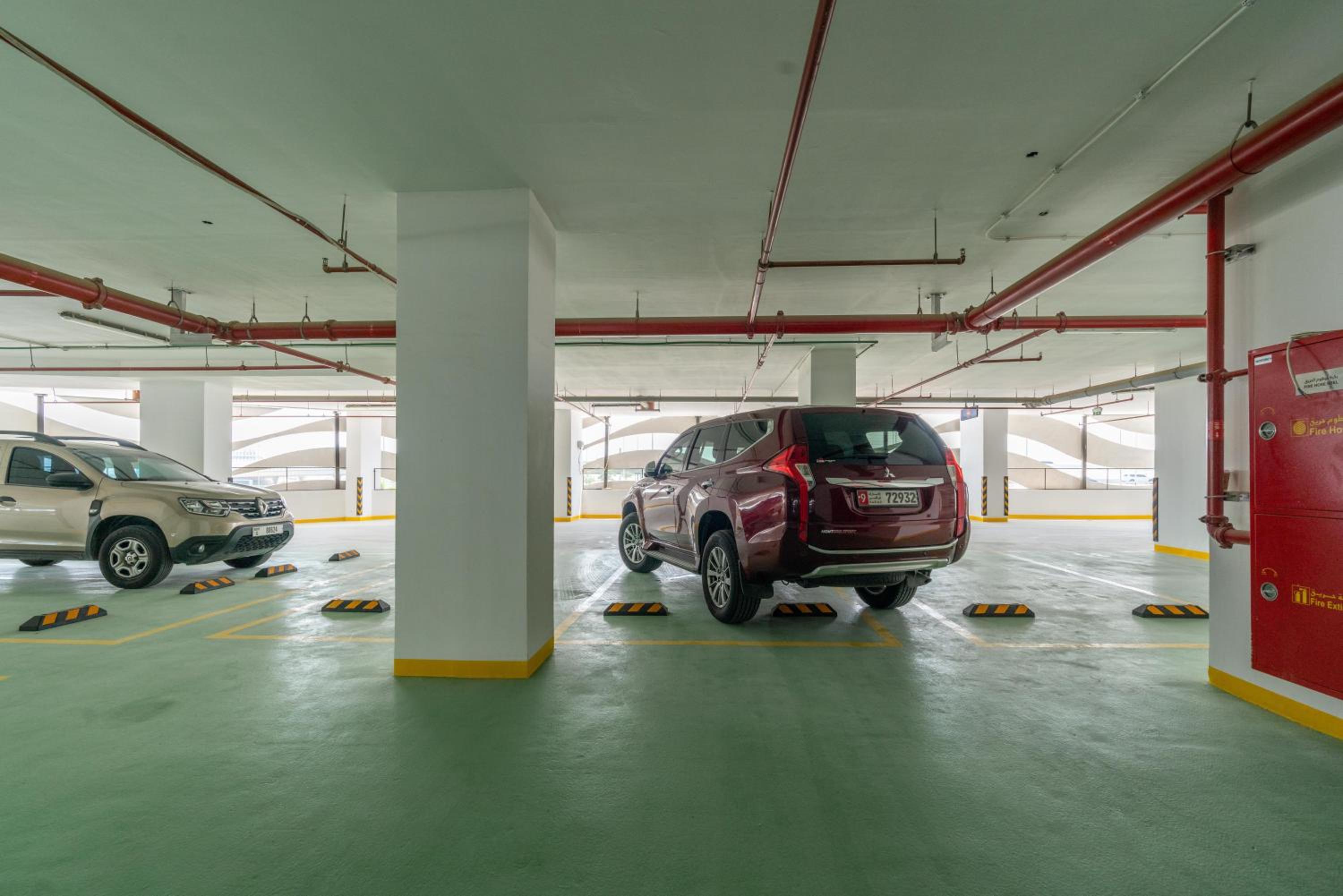 GlobalStay Business Bay Waves Tower Apartments Dubai