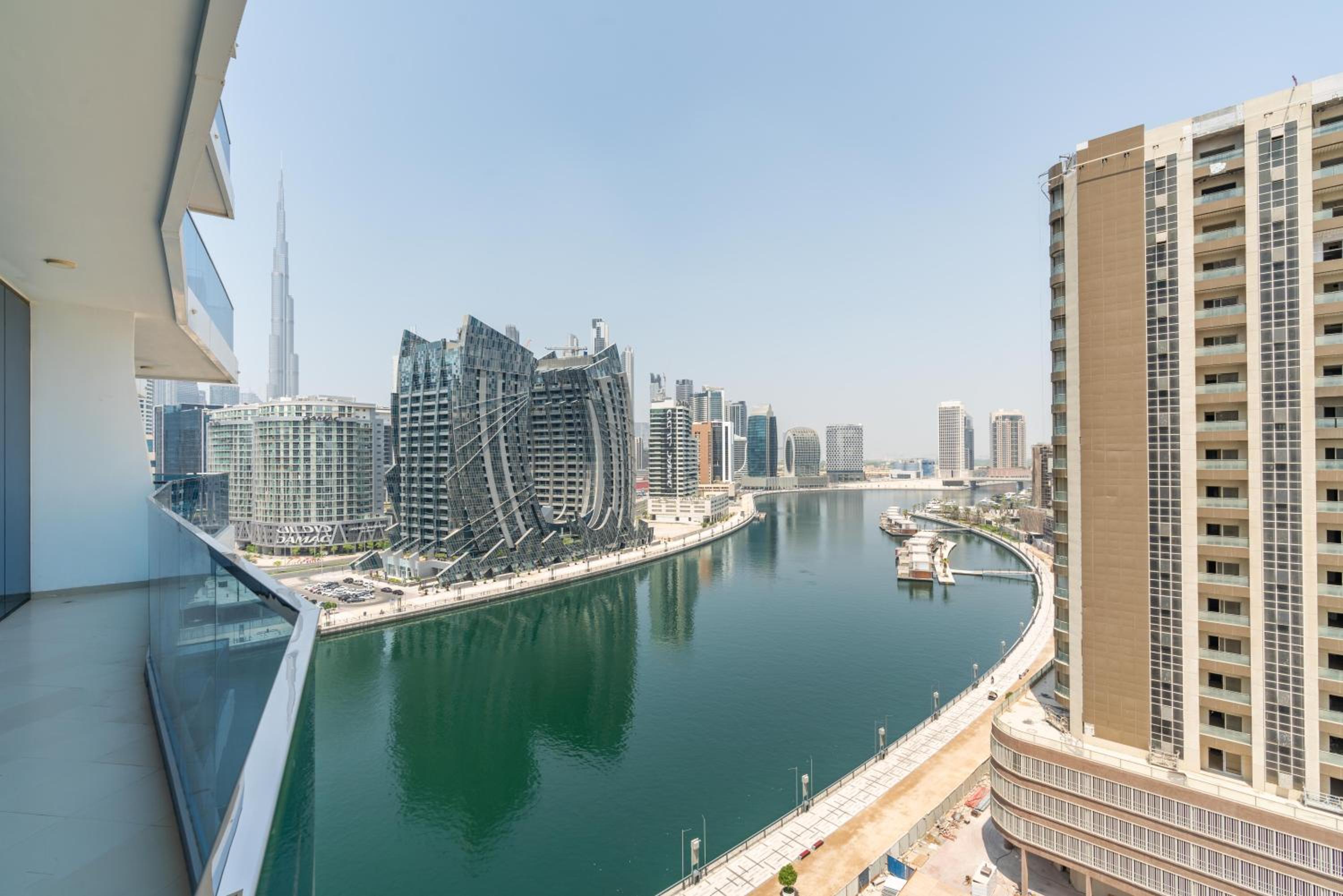 GlobalStay Business Bay Waves Tower Apartments Dubai