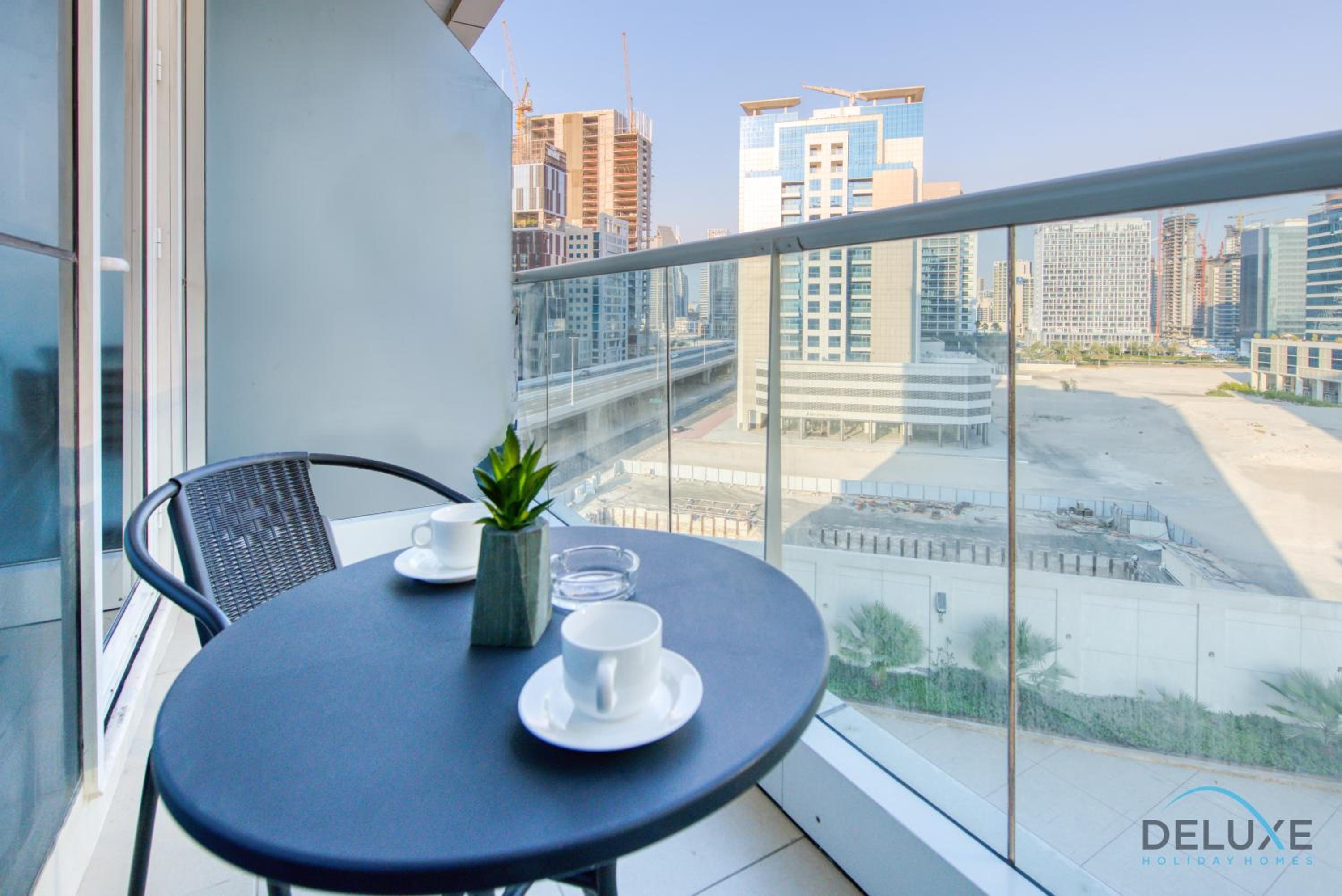 Pleasant Studio at Safir Tower 1 Business Bay by Deluxe Holiday Homes