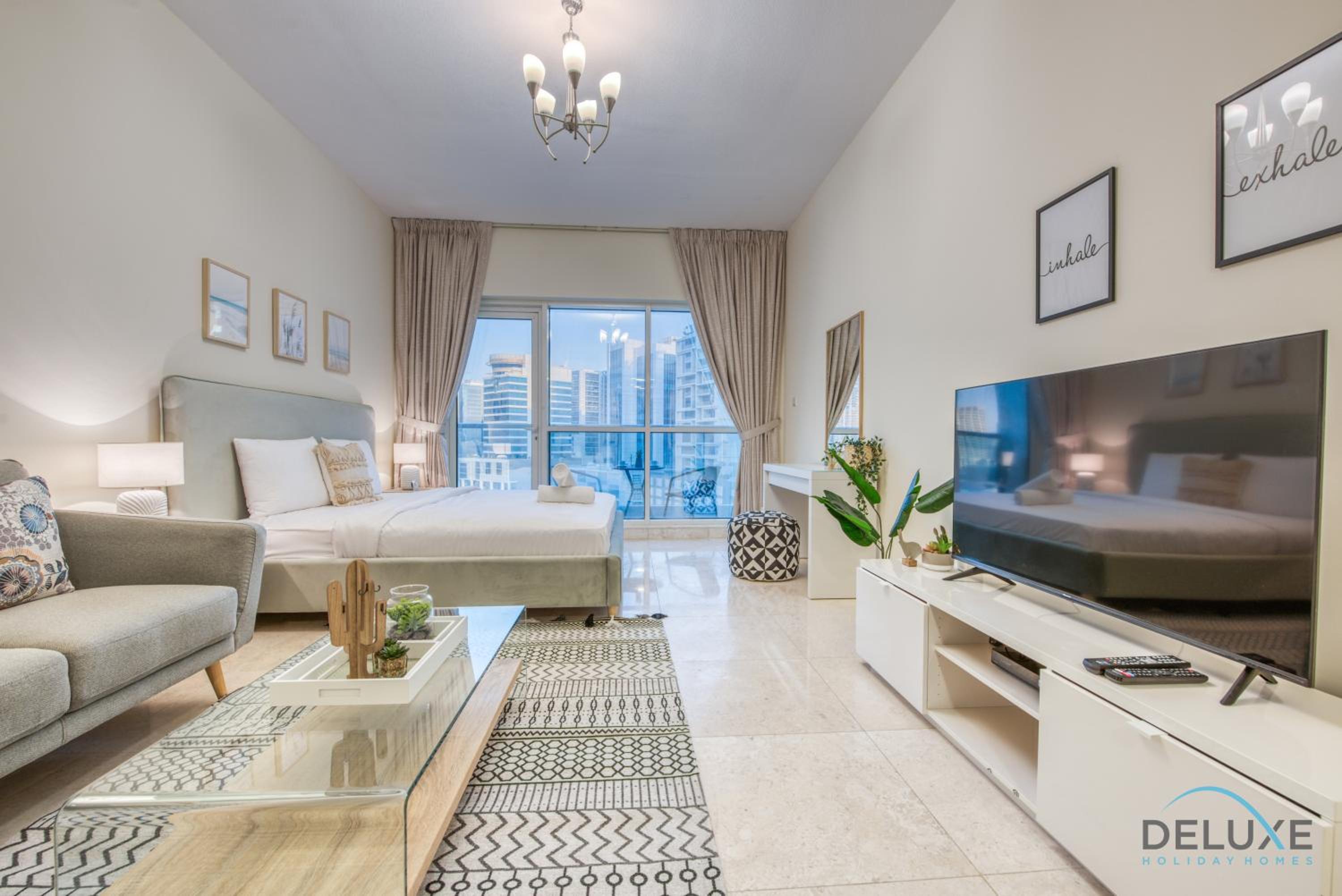 Pleasant Studio at Safir Tower 1 Business Bay by Deluxe Holiday Homes