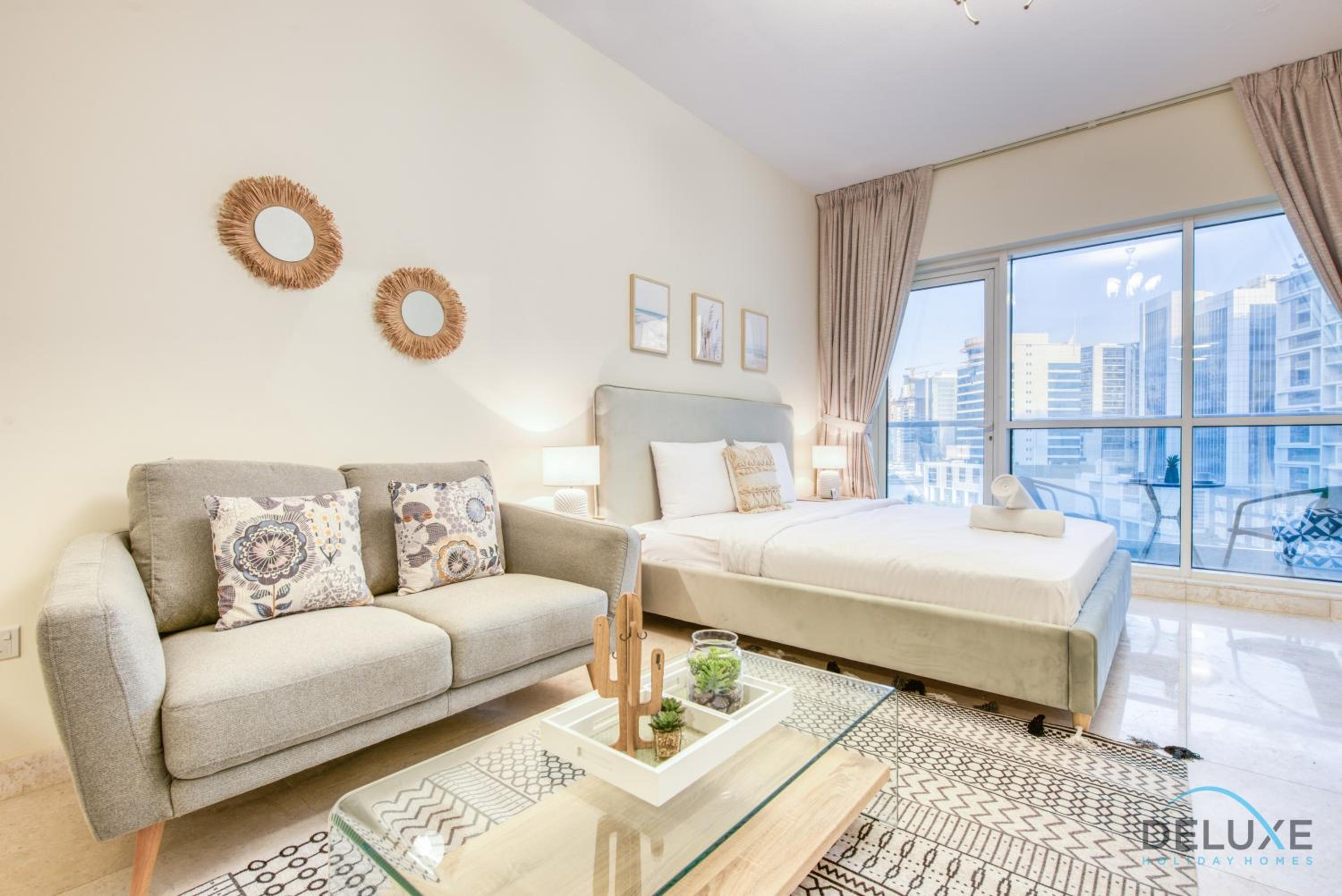 Pleasant Studio at Safir Tower 1 Business Bay by Deluxe Holiday Homes