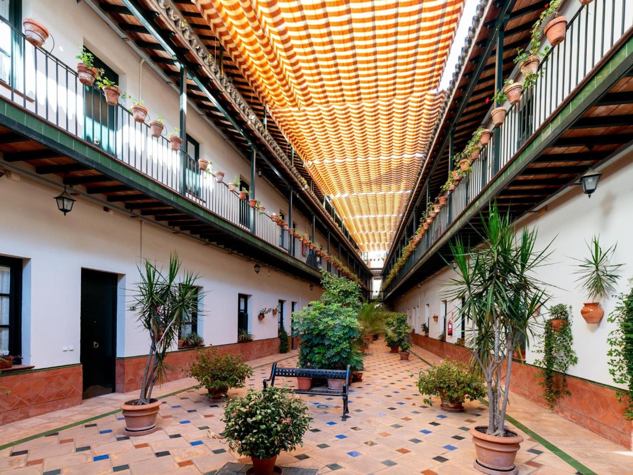 Green-Apartments Lumbreras