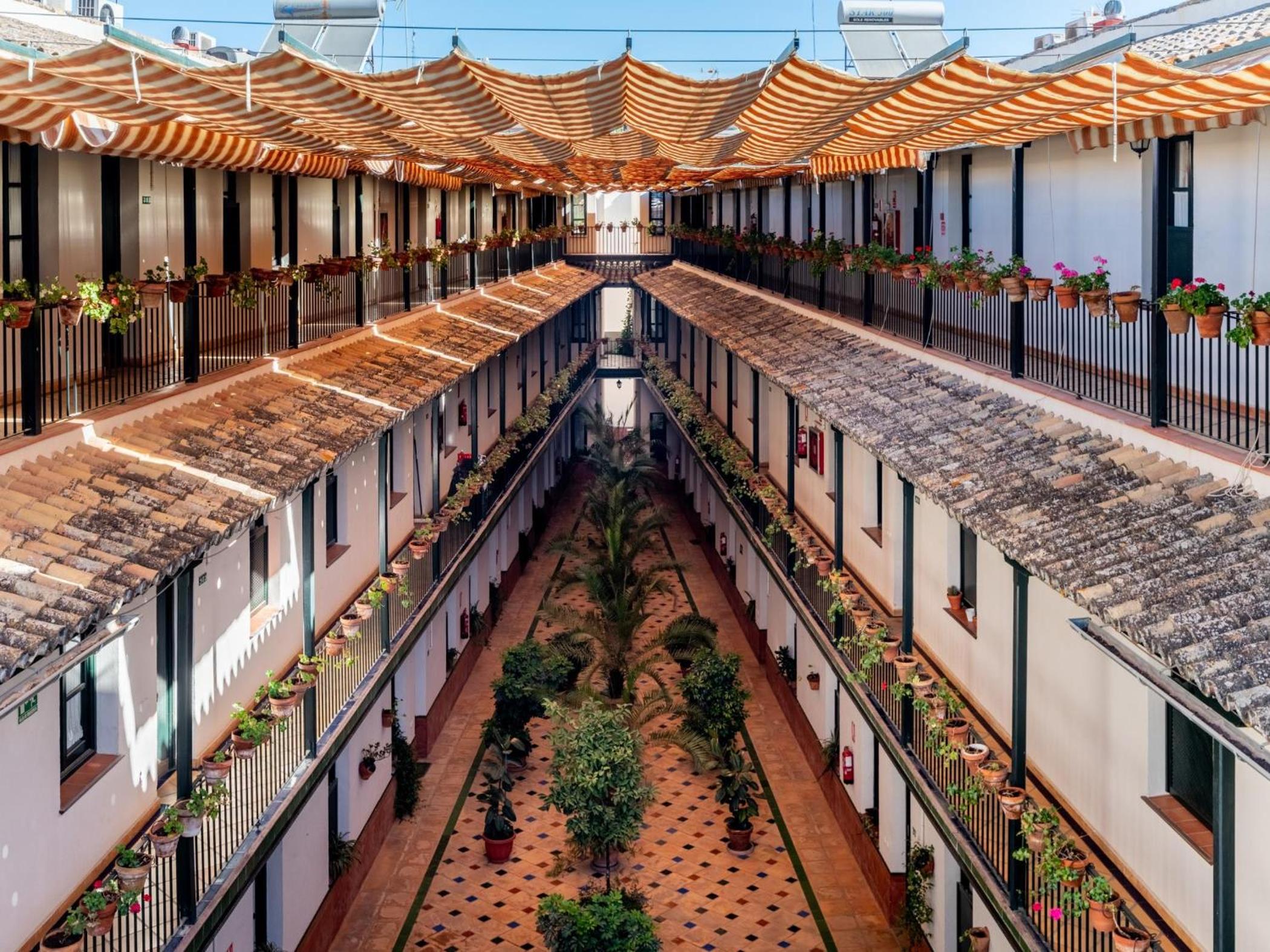 Green-Apartments Lumbreras