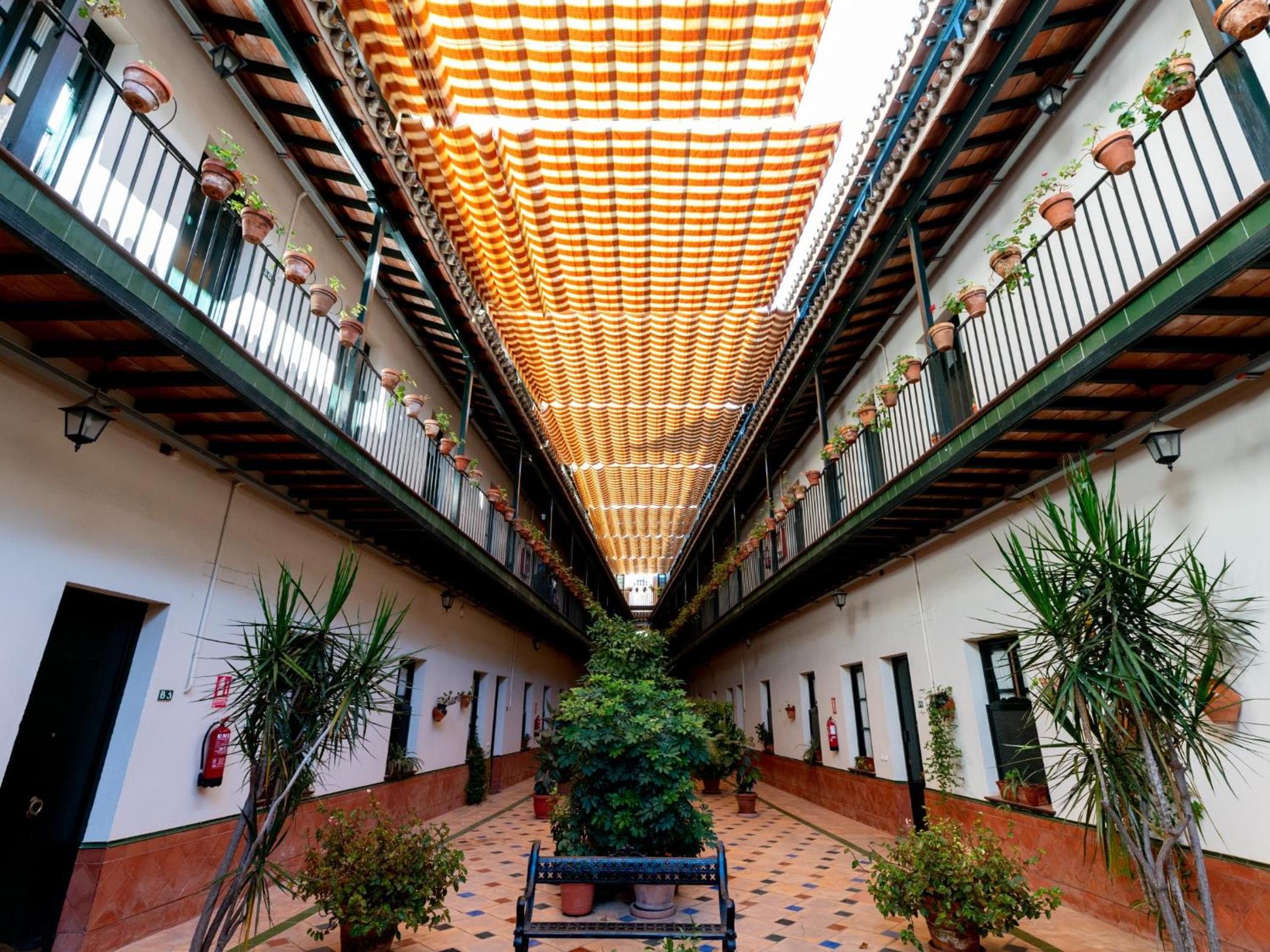 Green-Apartments Lumbreras