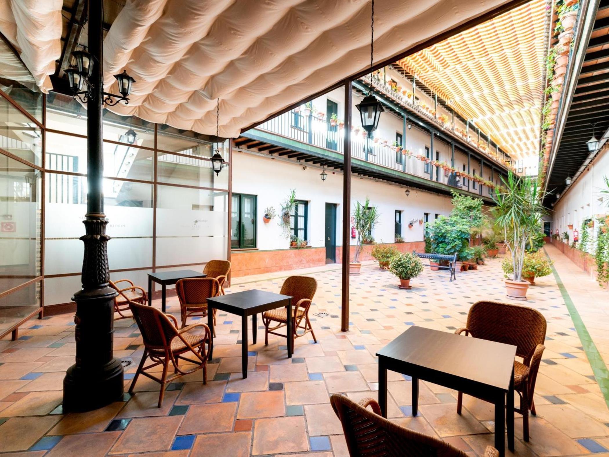 Green-Apartments Lumbreras