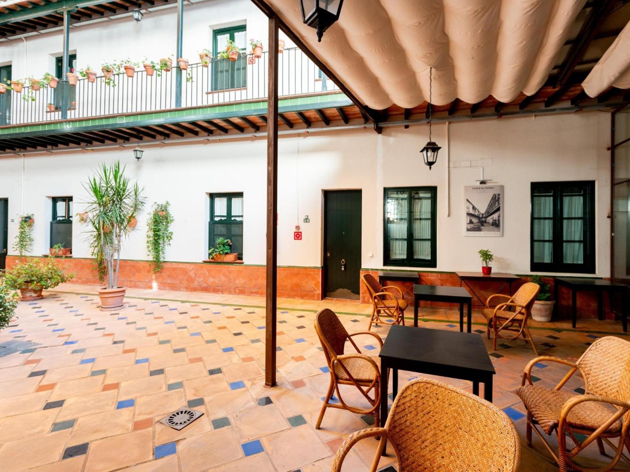 Green-Apartments Lumbreras