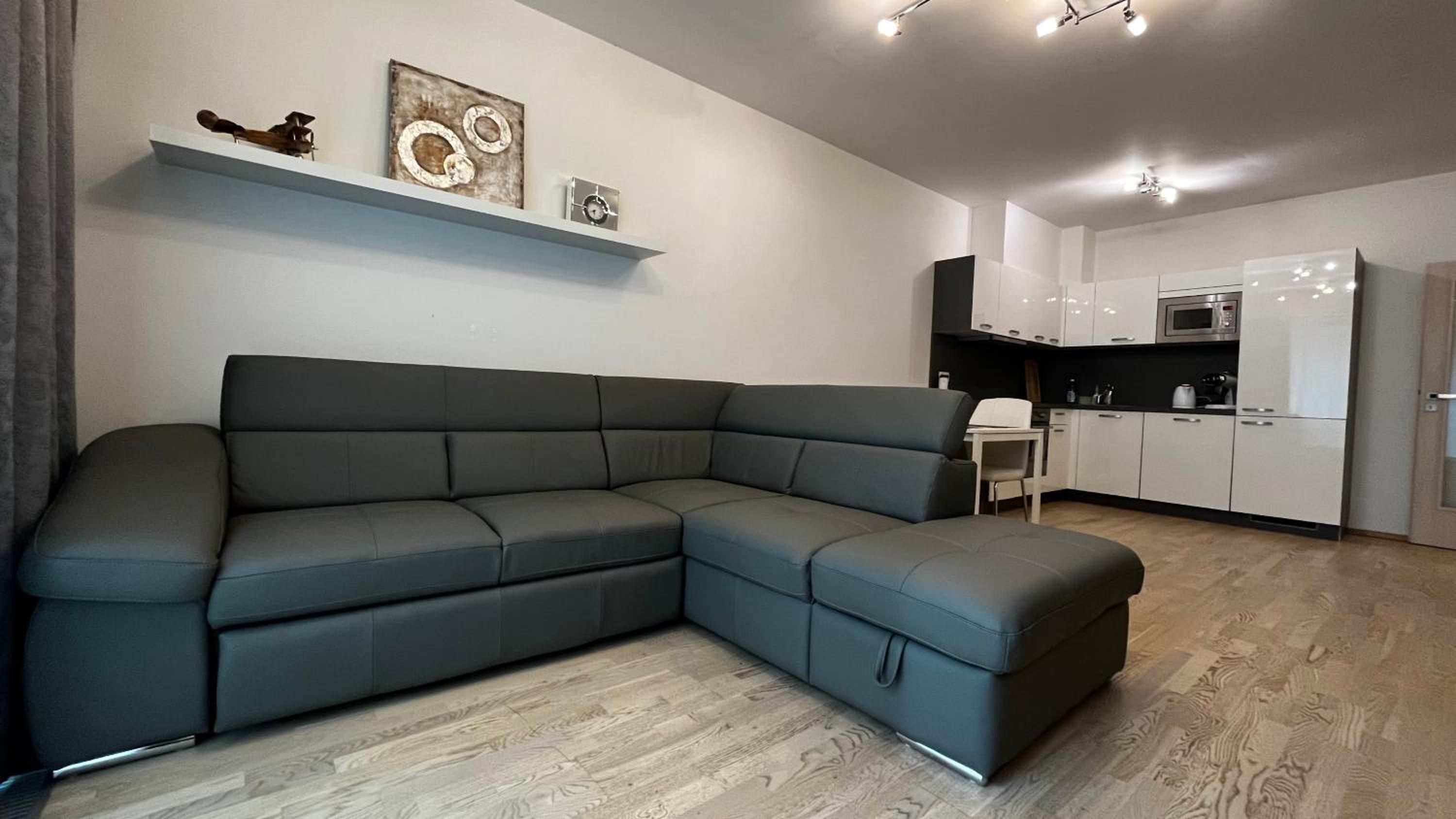 Residence Garden Tower - 8 min do centra, garaz