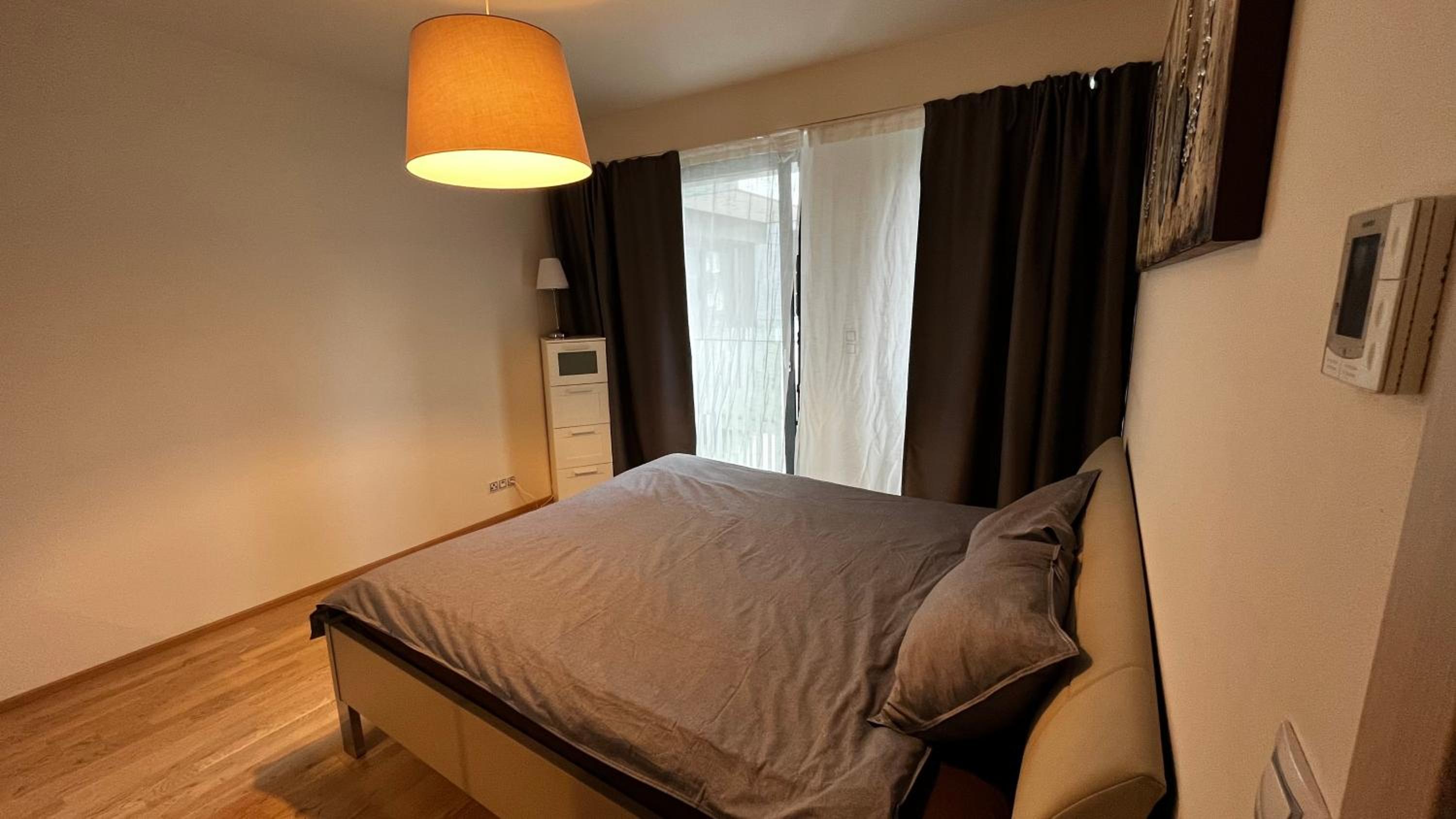 Residence Garden Tower - 8 min do centra, garaz
