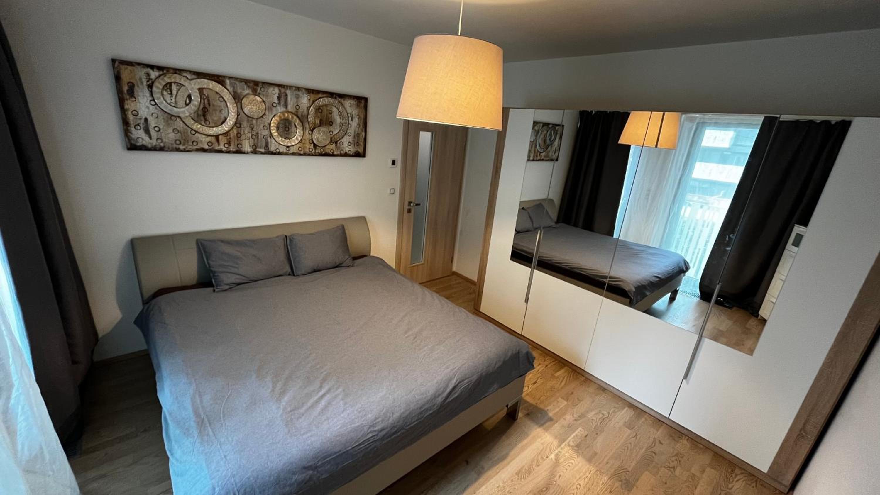 Residence Garden Tower - 8 min do centra, garaz