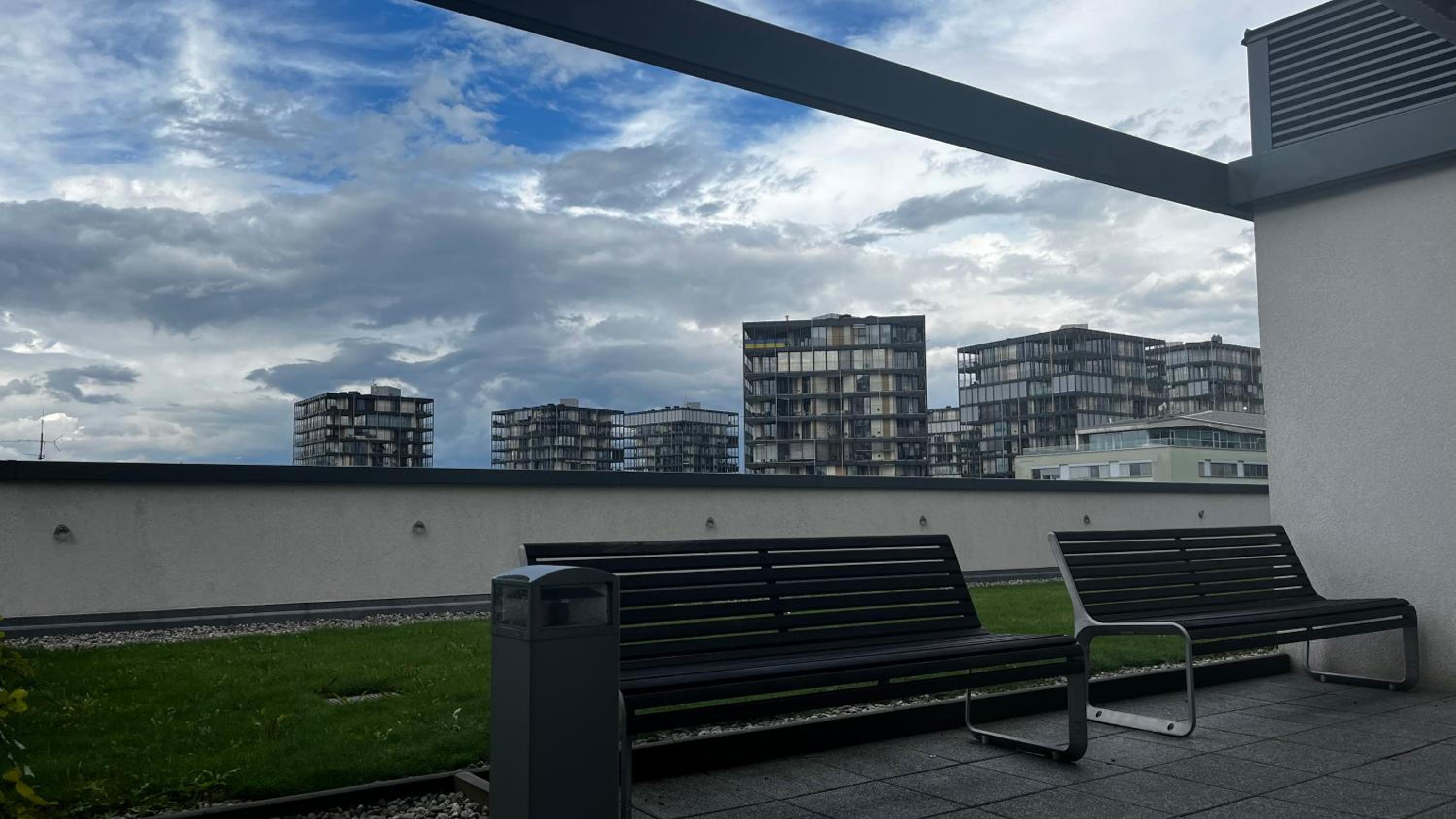 Residence Garden Tower - 8 min do centra, garaz