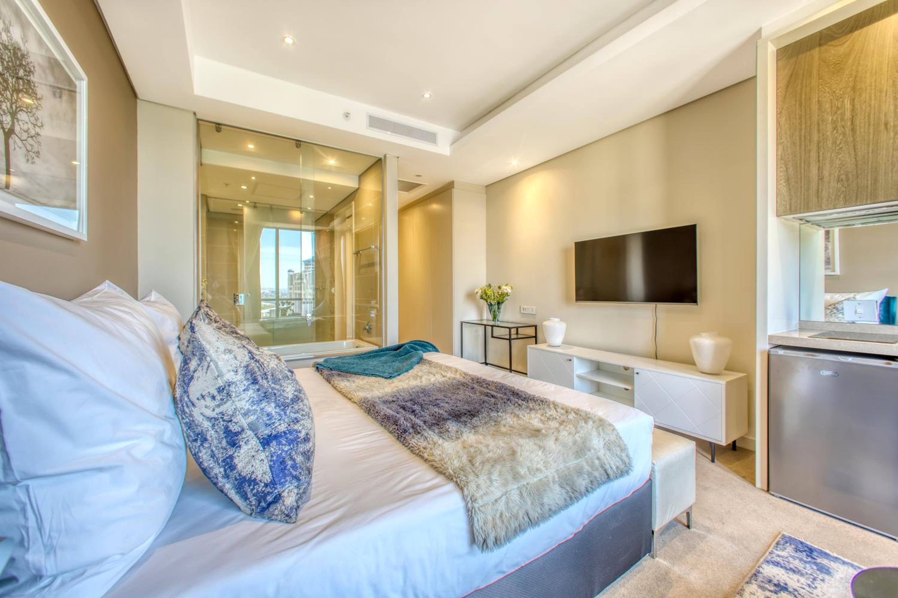 Sandton Skye Premium Suites & Penthouses