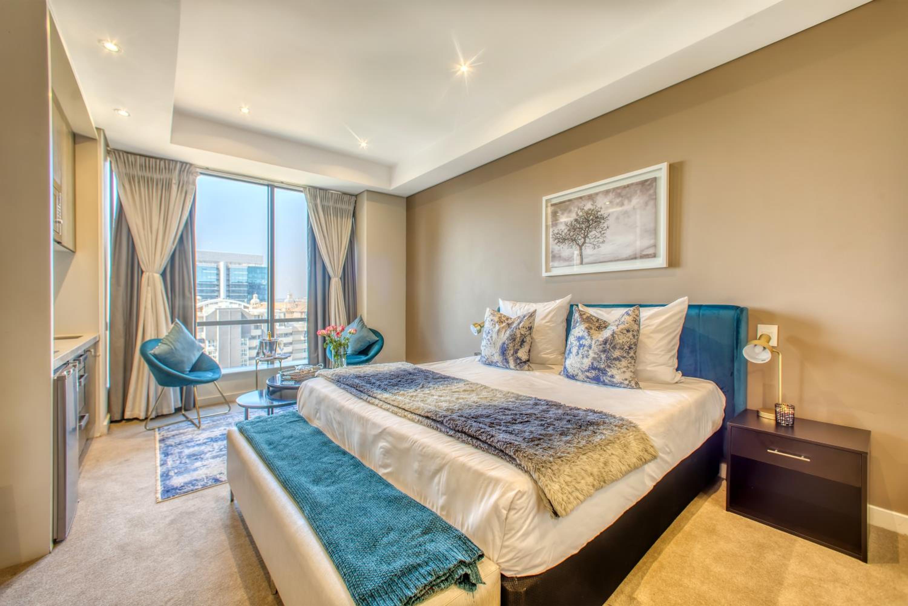 Sandton Skye Premium Suites & Penthouses
