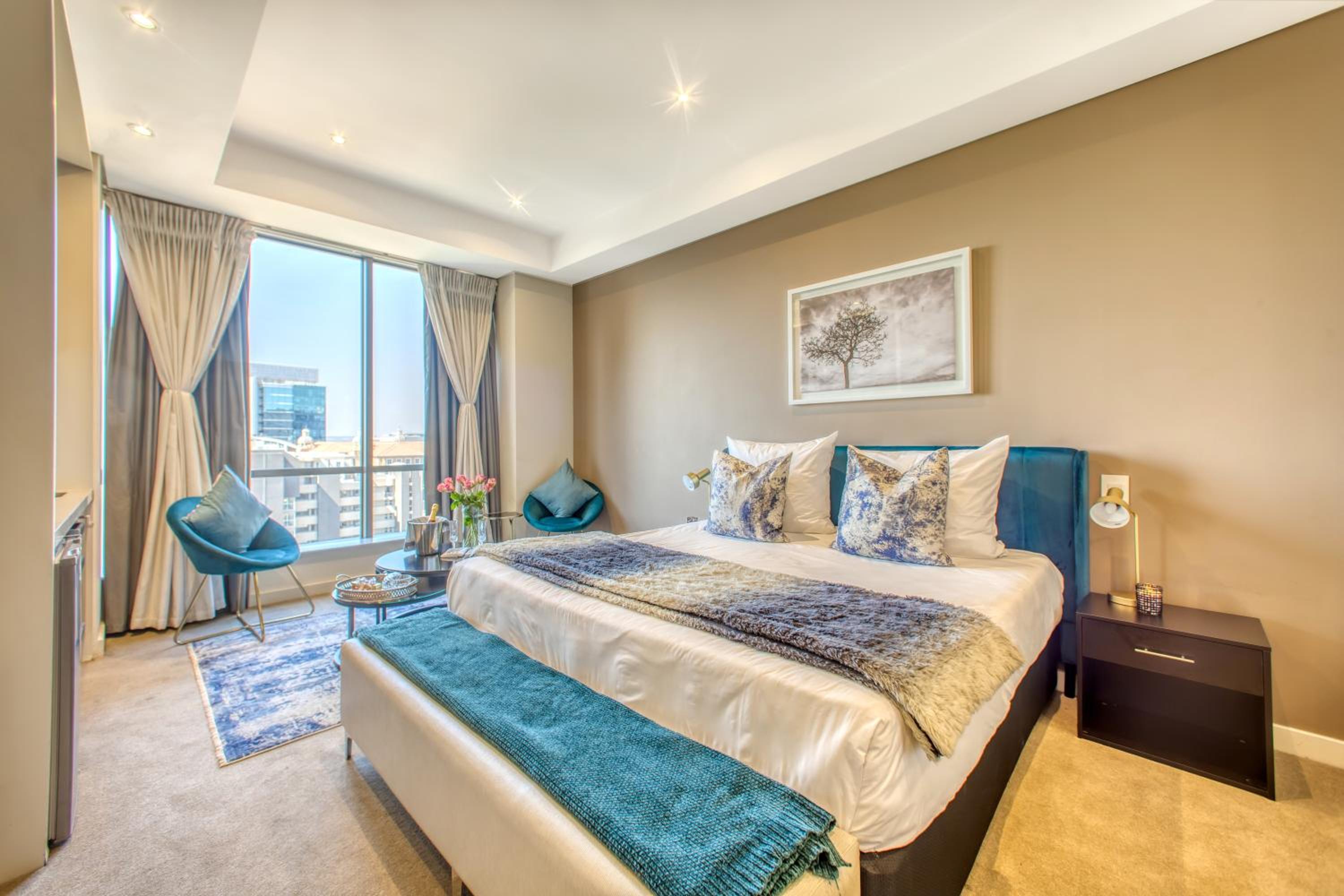 Sandton Skye Premium Suites & Penthouses