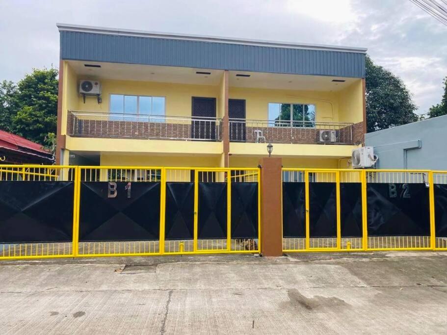B1 - Spacious 3BR House with Netflix, Fiber Wifi, Parking, Balcony, photo 34