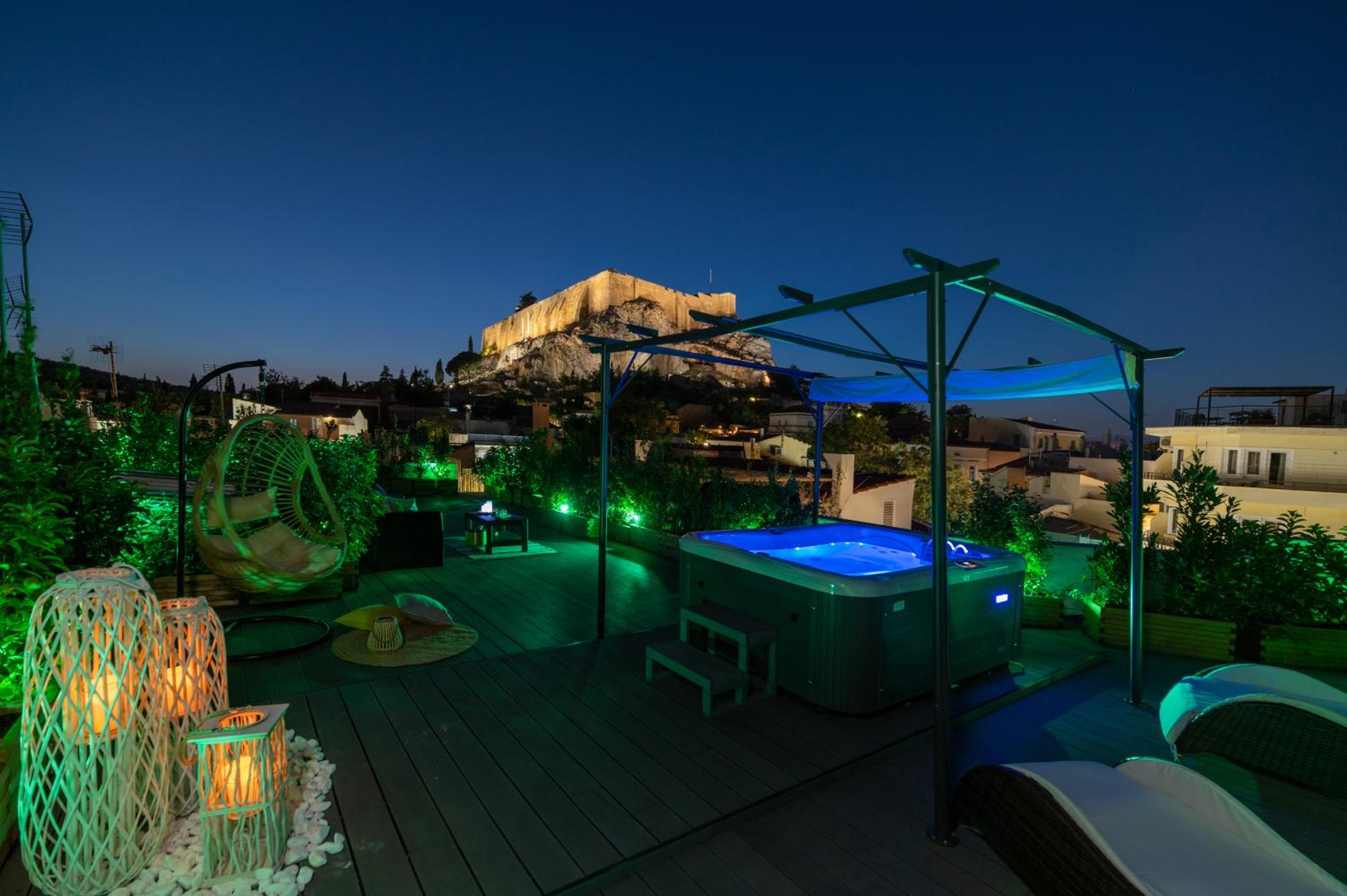 Plaka Arch Suites