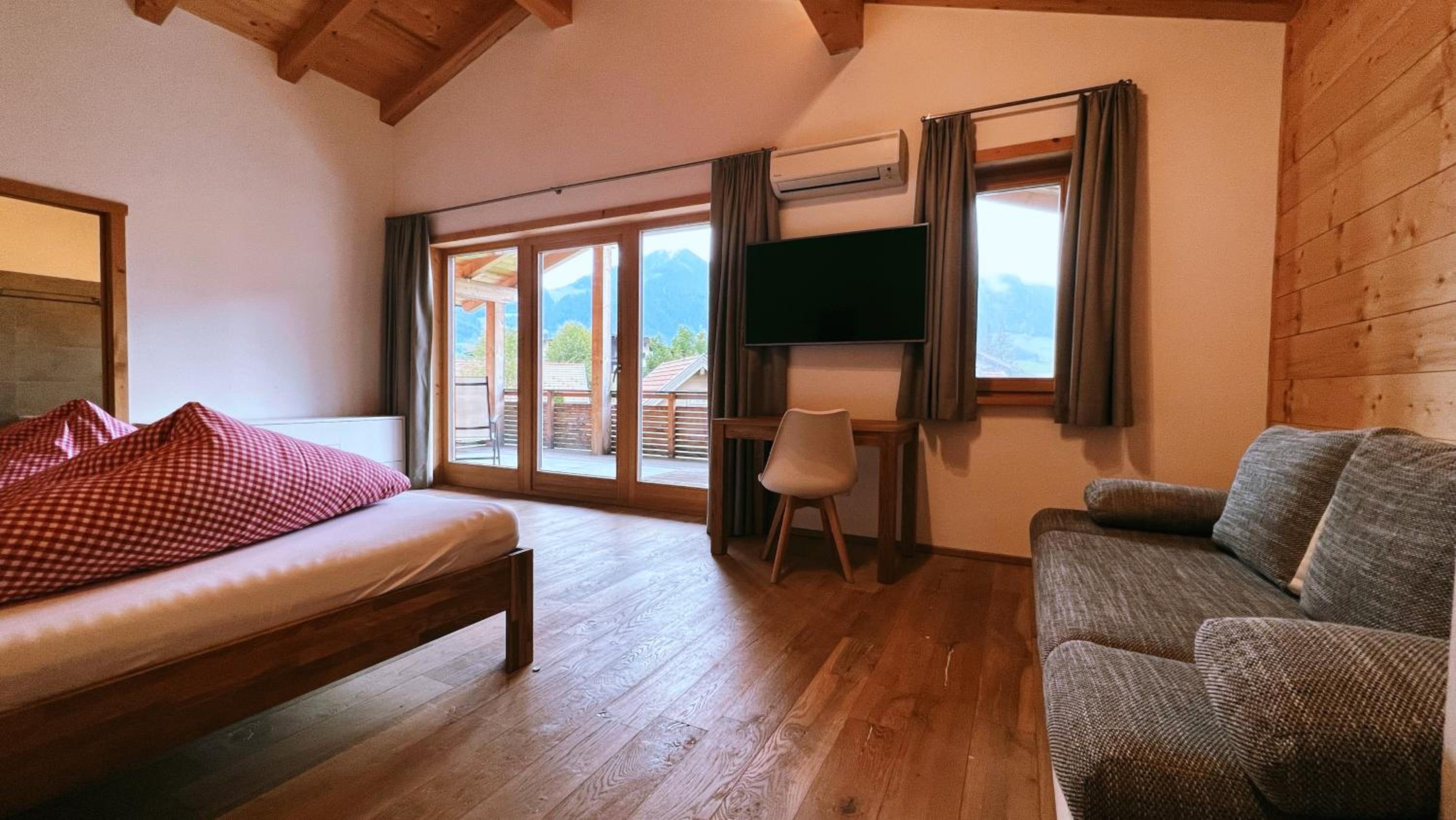 Mountain Inn Chalets & Apartments