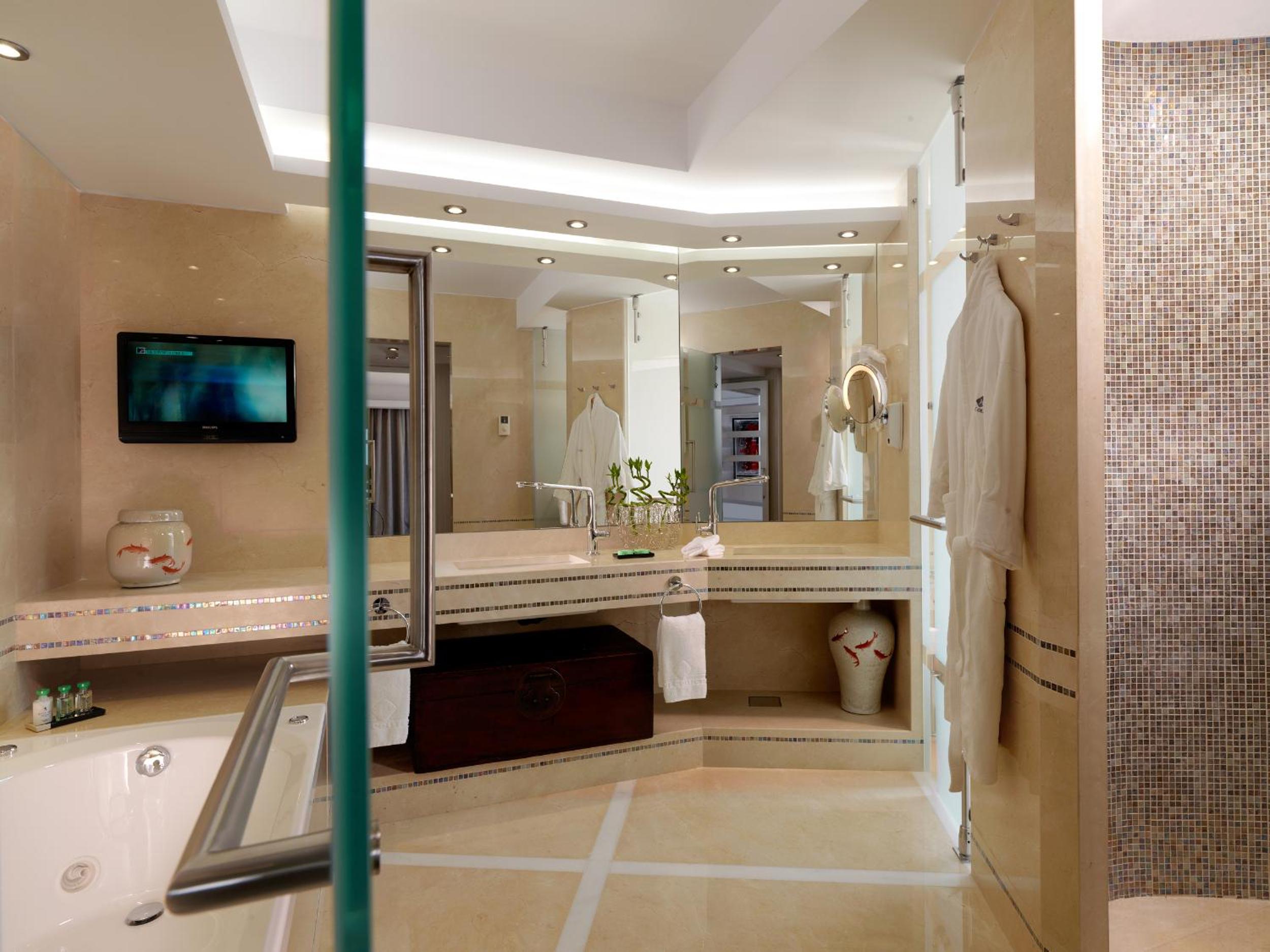 Divani Apollon Palace & Thalasso