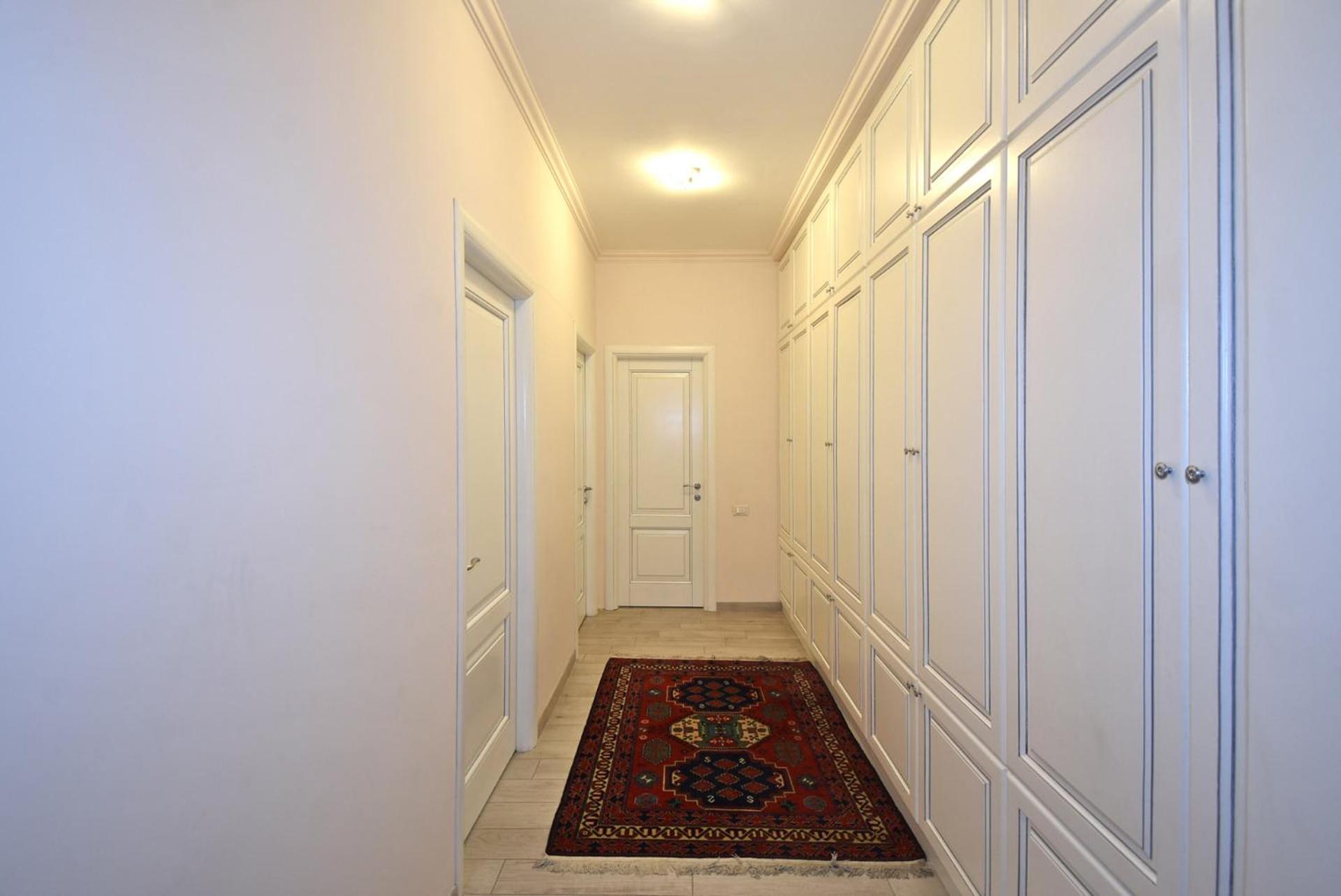 Aram street, 2 bedrooms LUXURY and UNIQUE apartment DI723