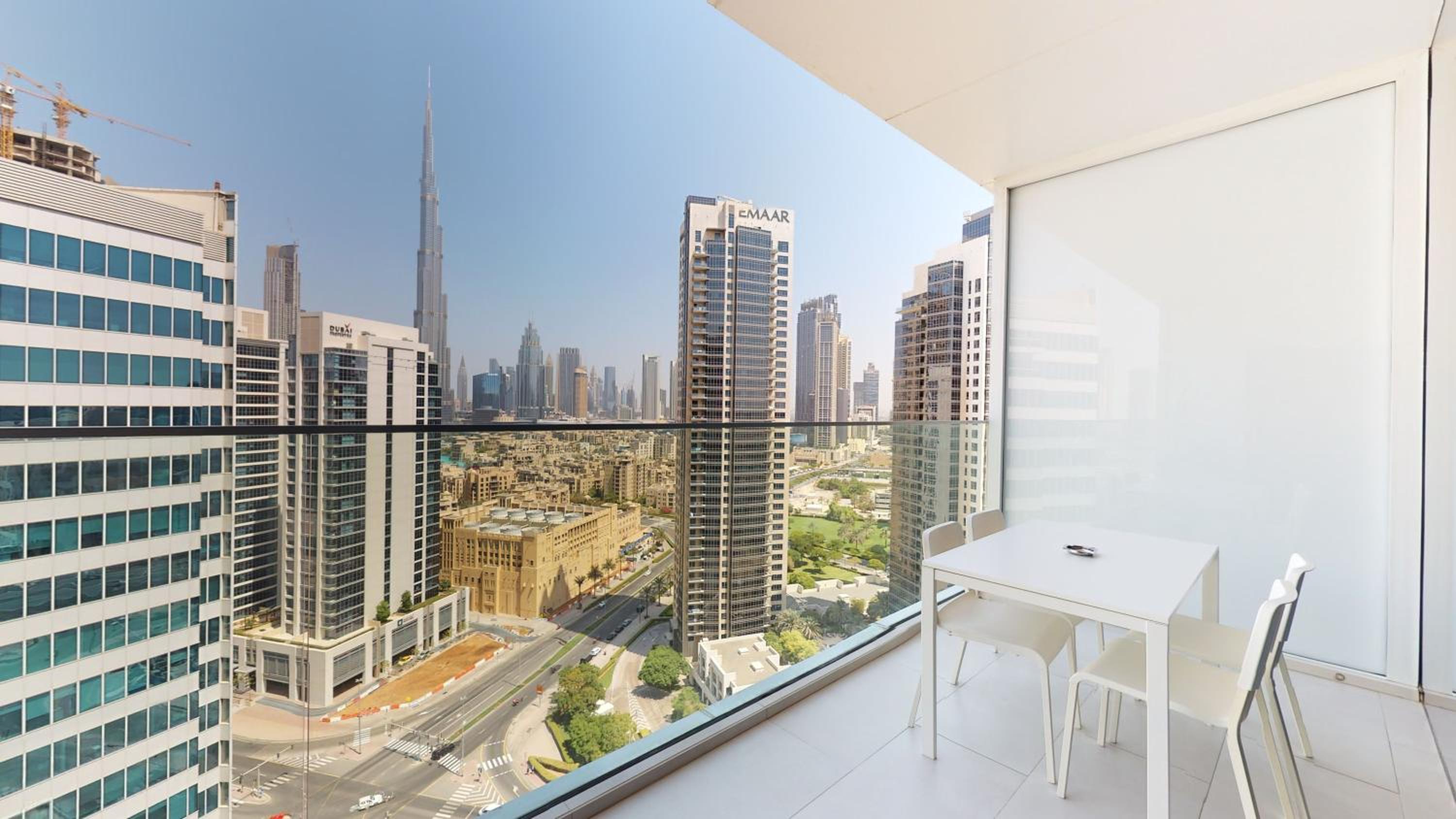 Stylish Studio with Burj Khalifa View