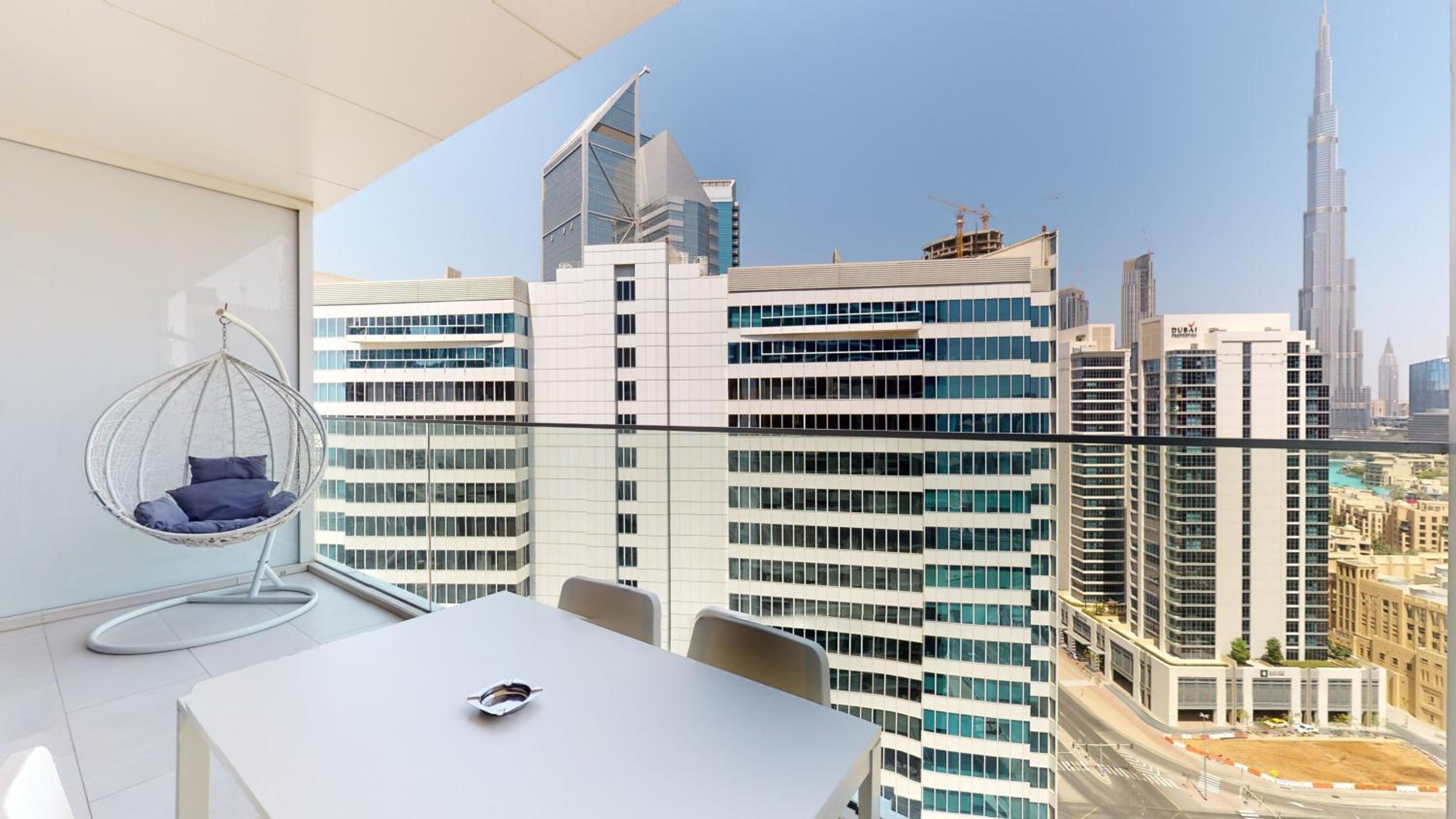 Stylish Studio with Burj Khalifa View