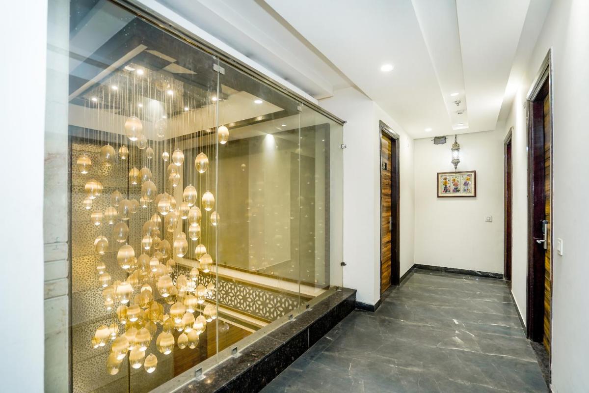 hotel reception