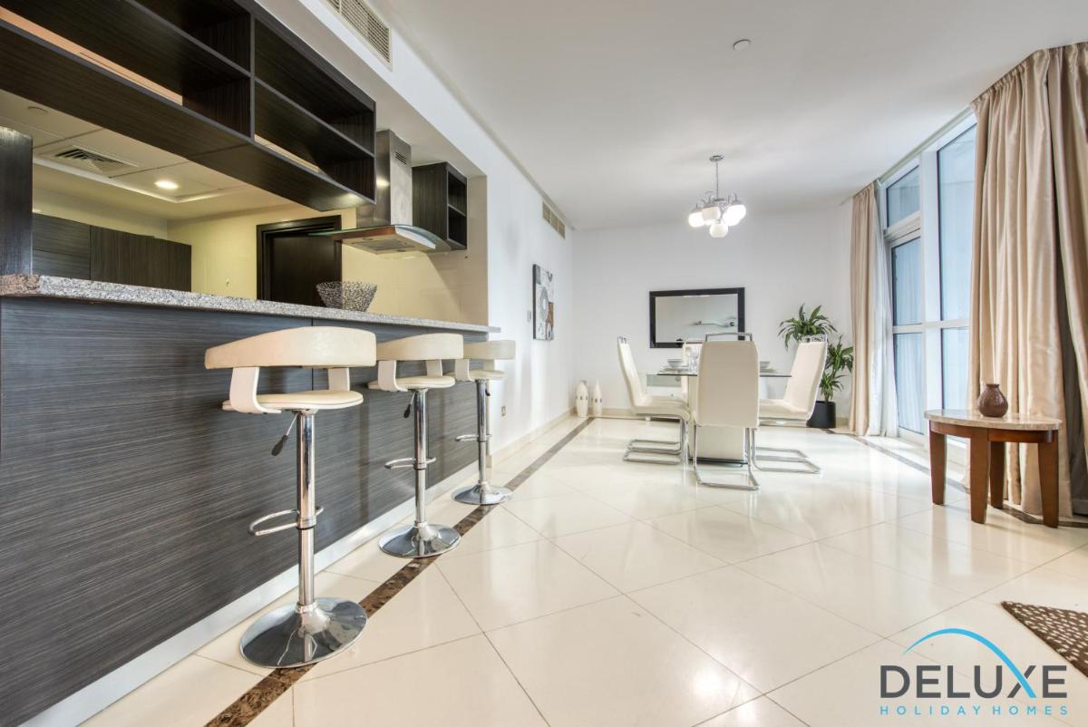 Elegant 2BR in Marina 23 at Dubai Marina by Deluxe Holiday Homes