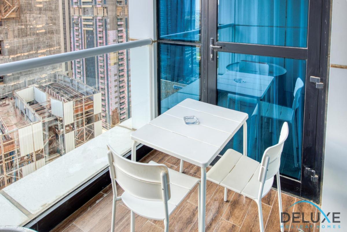 Elegant 2BR in Marina 23 at Dubai Marina by Deluxe Holiday Homes