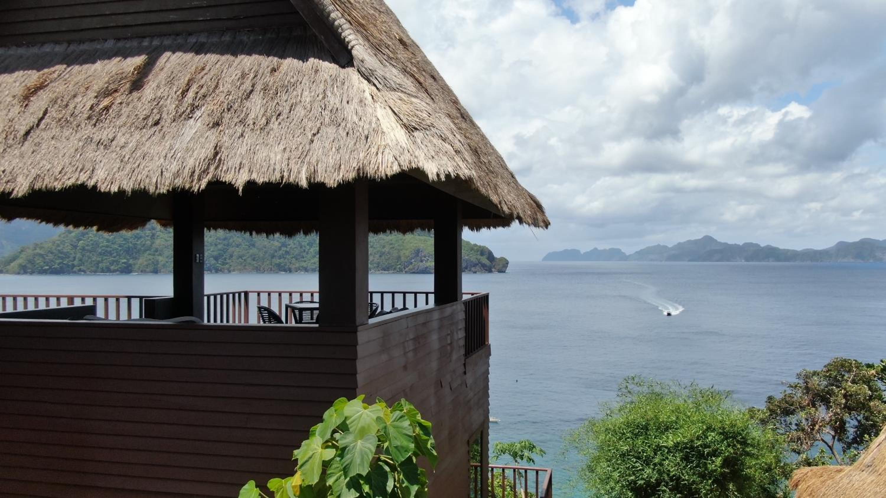 Cauayan Island Resort and Spa