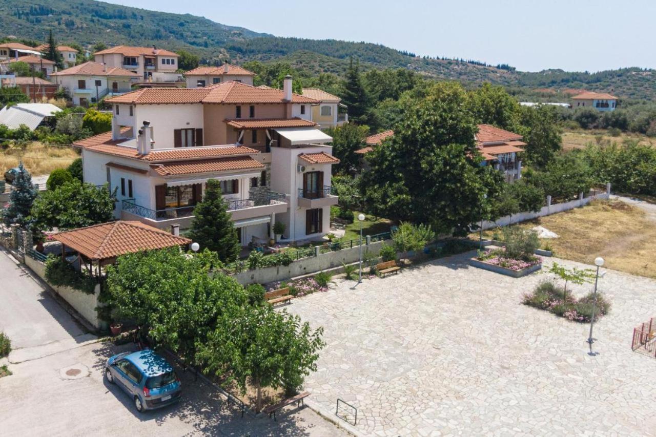Alcedo Villa
