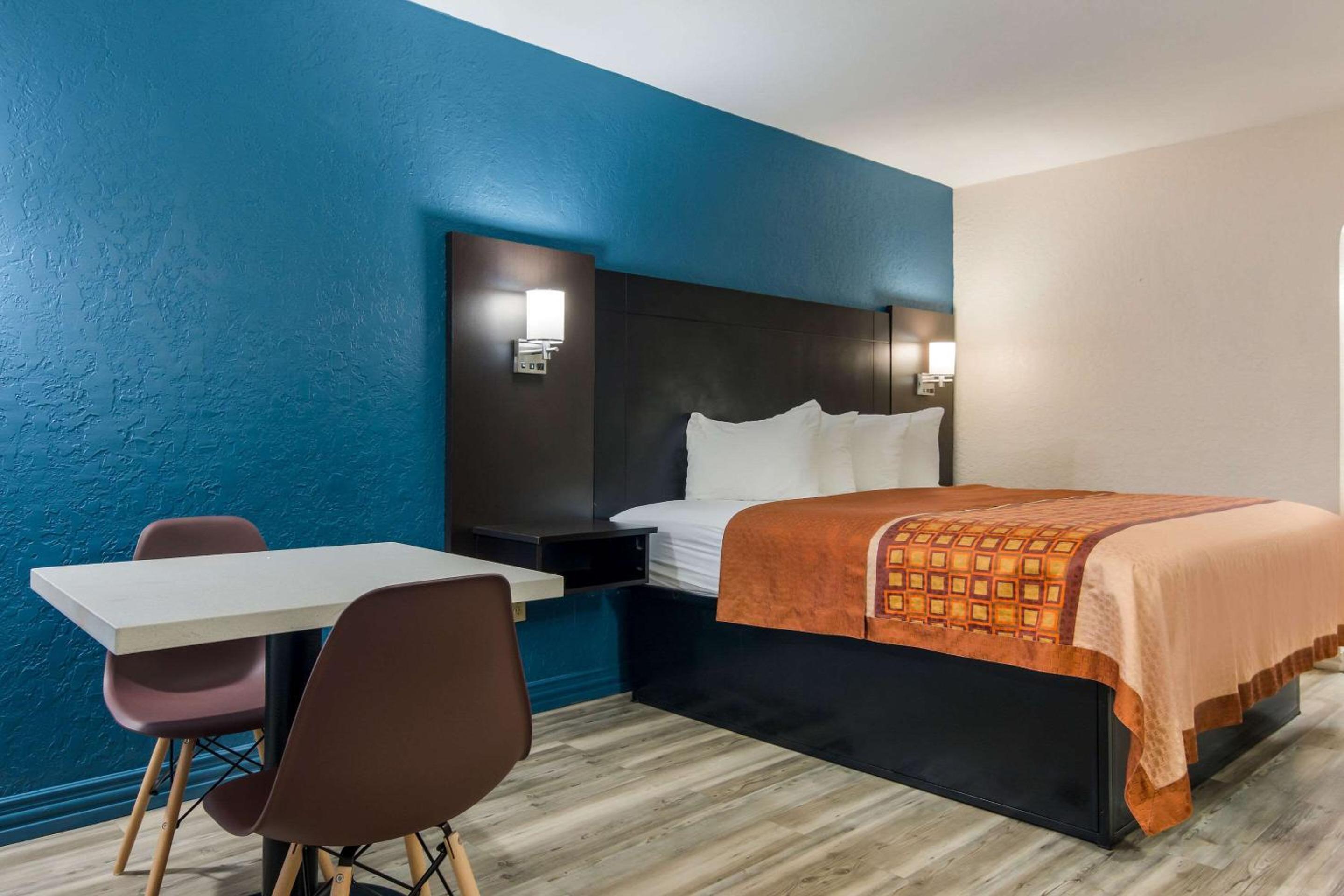 Rodeway Inn Broken Bow-Hochatown